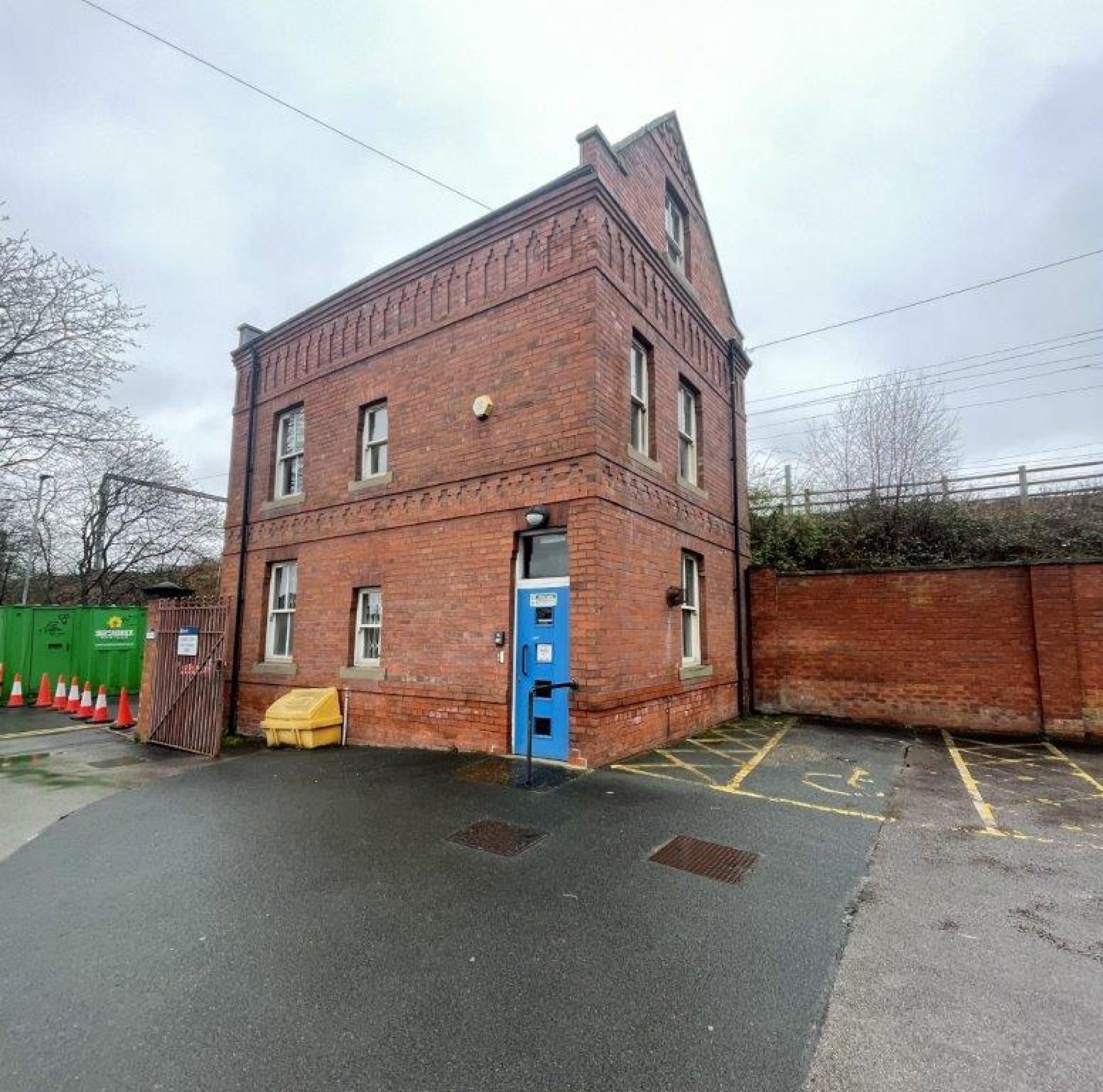 Images for Former Caretaker's Property, Eden Business Centre, Kildare Terrace, Holbeck, Leeds