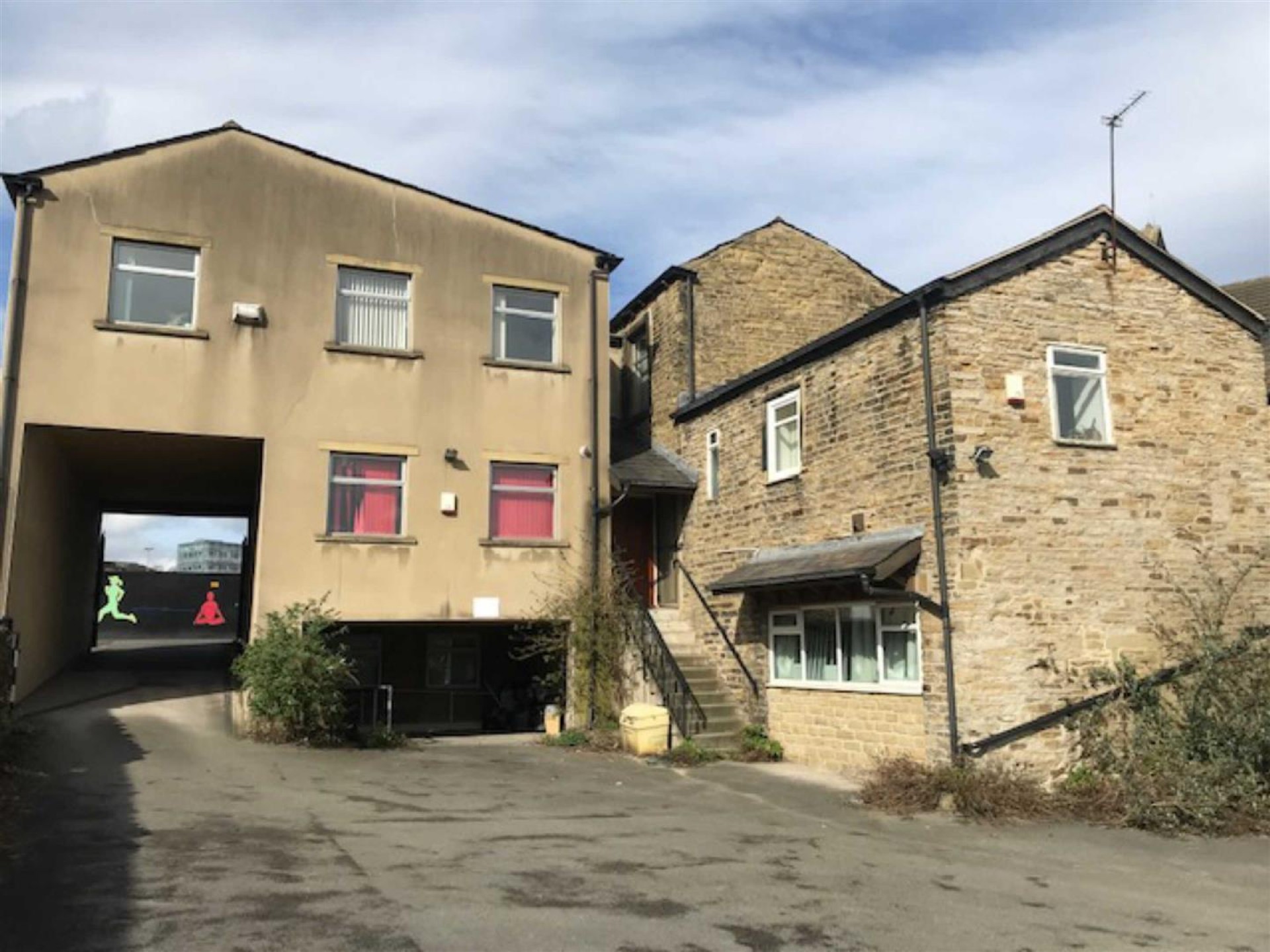 Images for 21 Old Leeds Road, Huddersfield, HD1 1SG