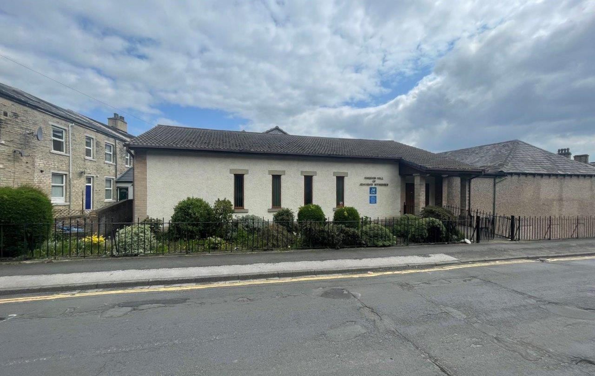 Images for Warehouse & Yard, Meeting Hall Boyne Street, Halifax, West Yorkshire, HX1 5HL