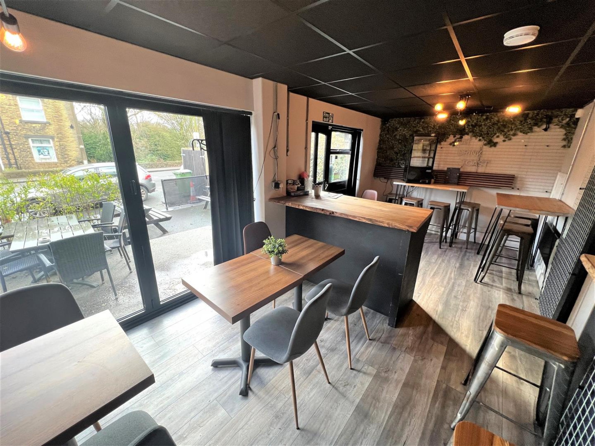 Images for Toast, Netherton, Huddersfield, HD4 7EH