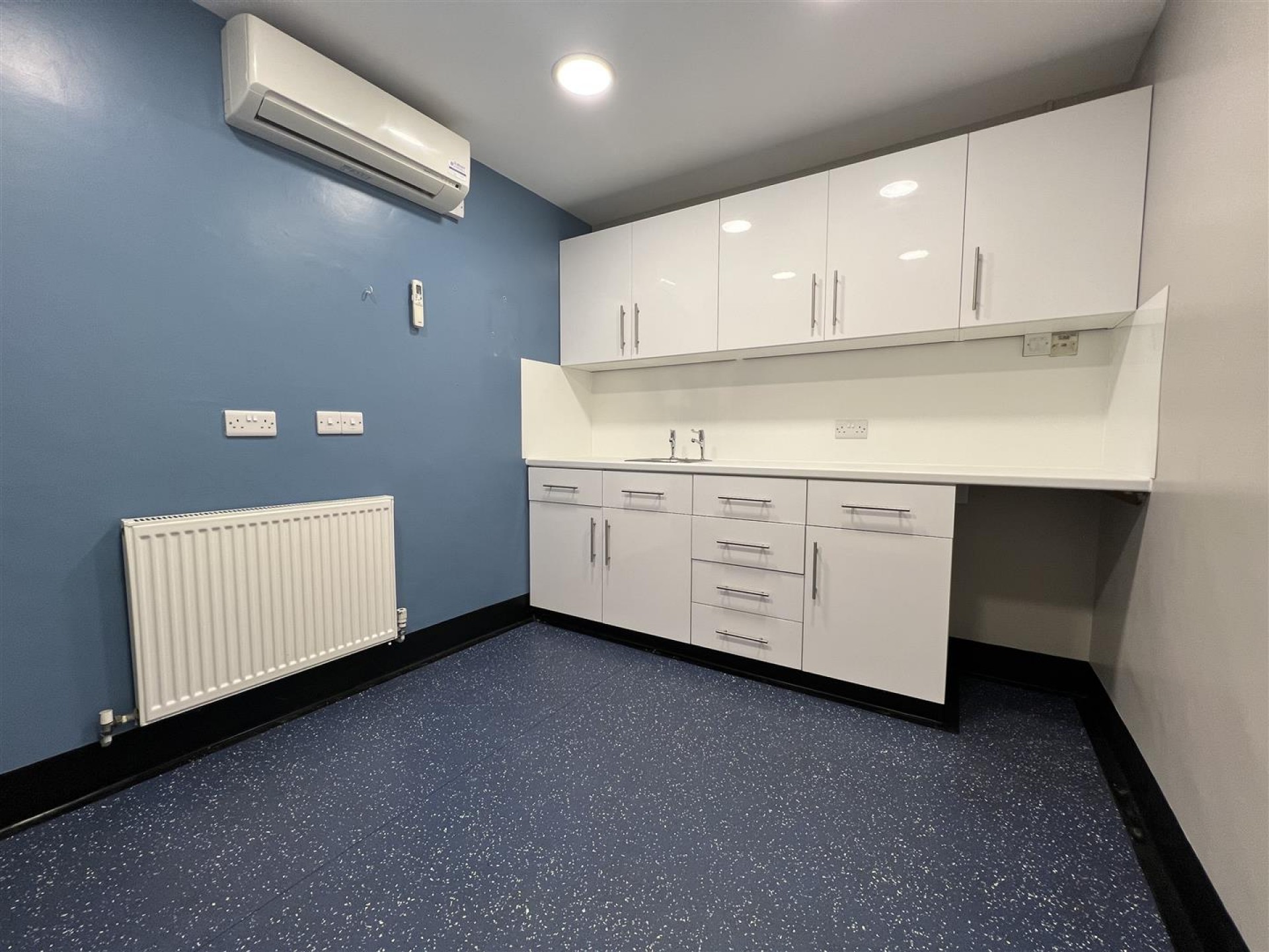 Images for 26-28 Oldfield Lane, Heckmondwike, West Yorkshire, WF16 0JD