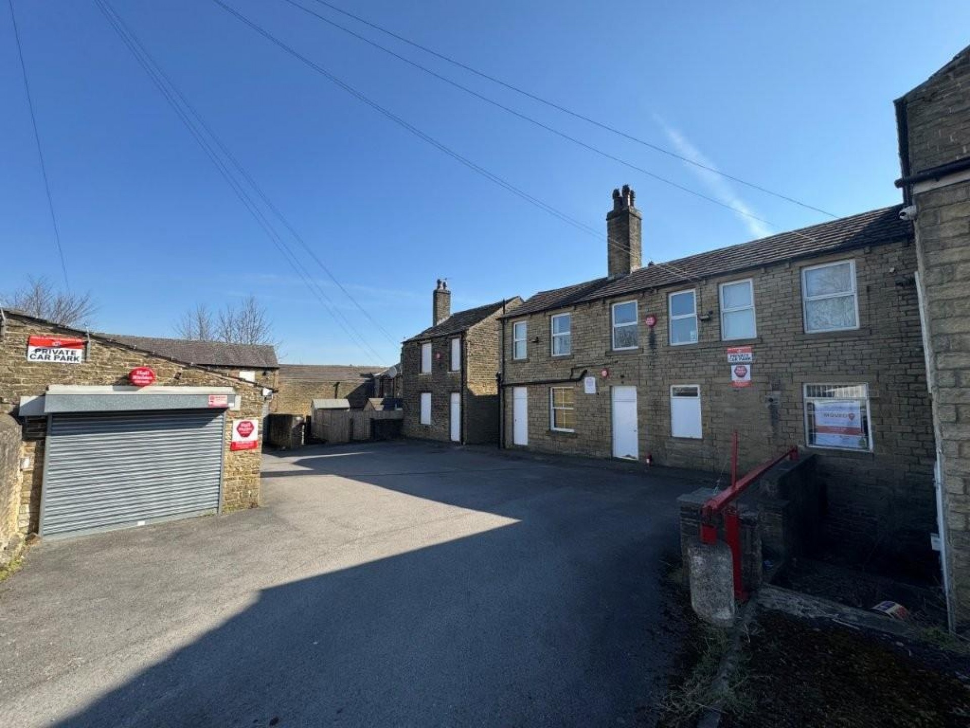 Images for 128-140 Blackmoorfoot Rd, Crosland Moor, West Yorkshire, HD4 5RL