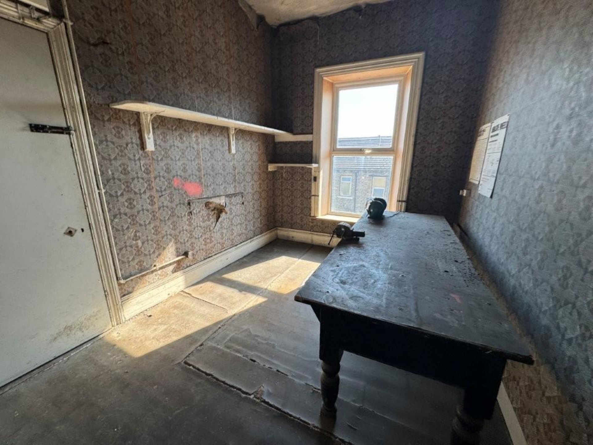 Images for 128-140 Blackmoorfoot Rd, Crosland Moor, West Yorkshire, HD4 5RL