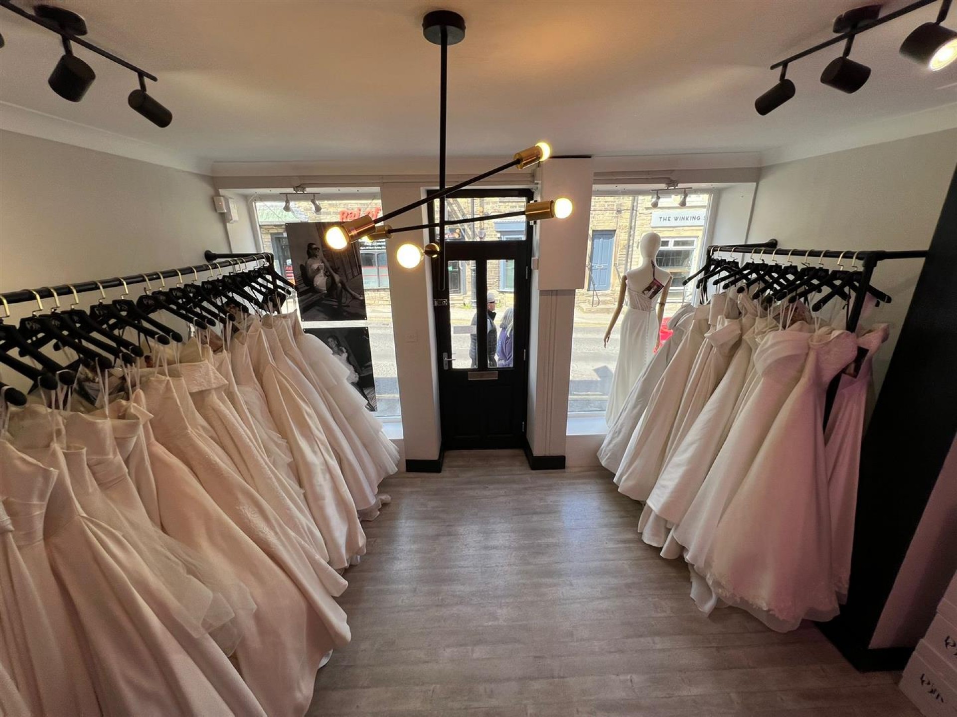 Images for 16 Huddersfield Road, Holmfirth, West Yorkshire, HD9 2JS