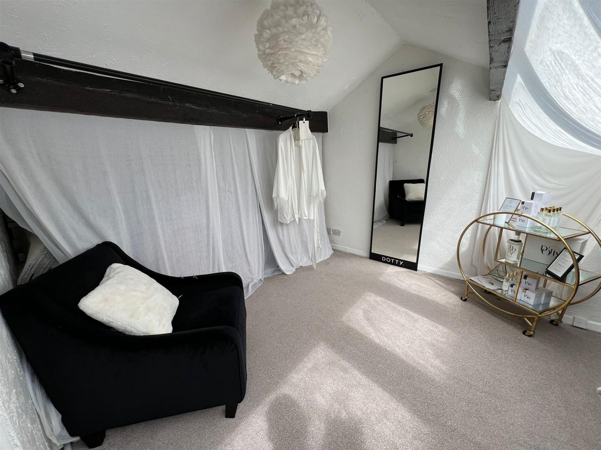 Images for 16 Huddersfield Road, Holmfirth, West Yorkshire, HD9 2JS