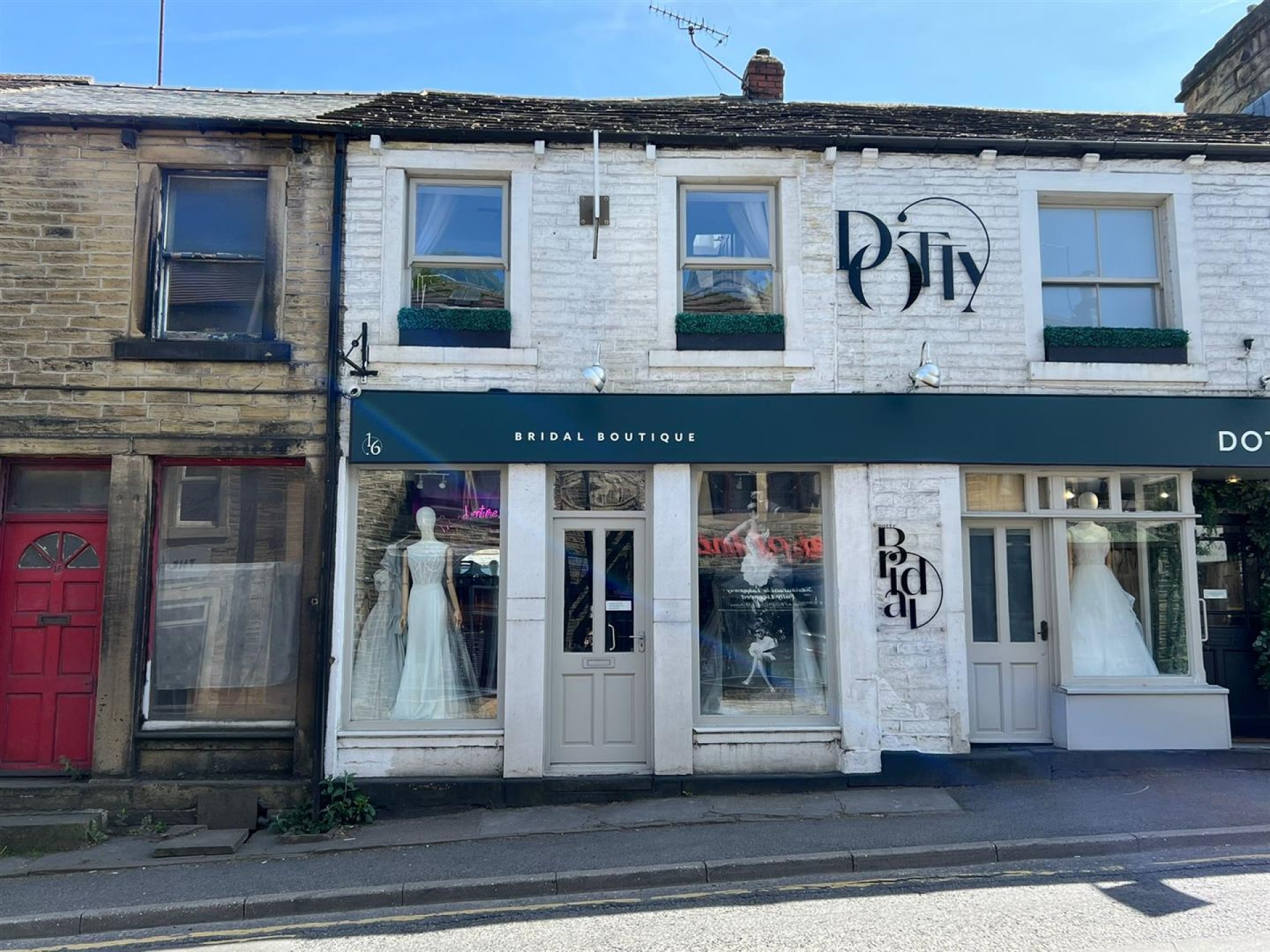 Images for 16 Huddersfield Road, Holmfirth, West Yorkshire, HD9 2JS