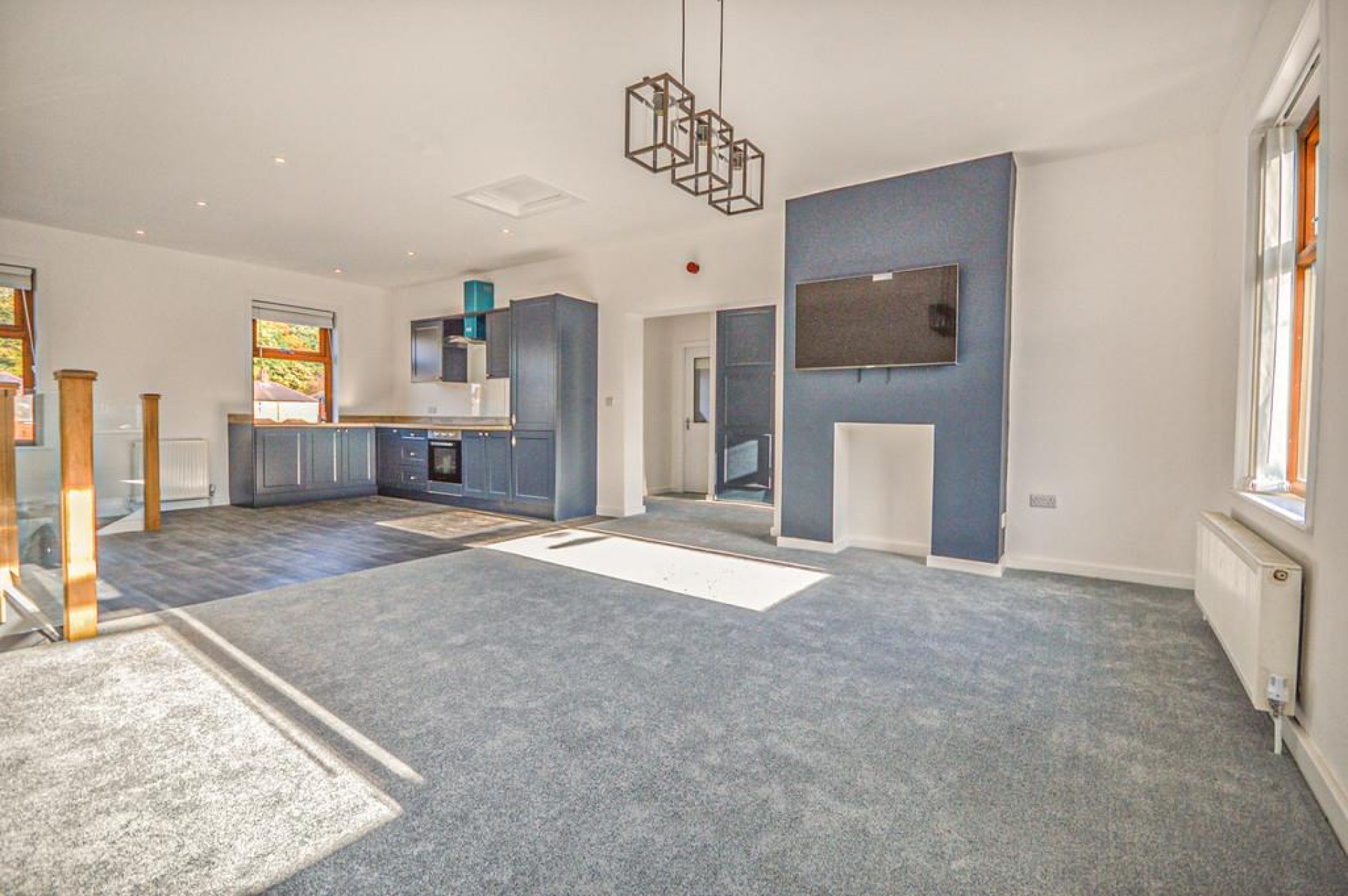 Images for 599-601 Wakefield Road, Waterloo, West Yorkshire, HD5 9XP