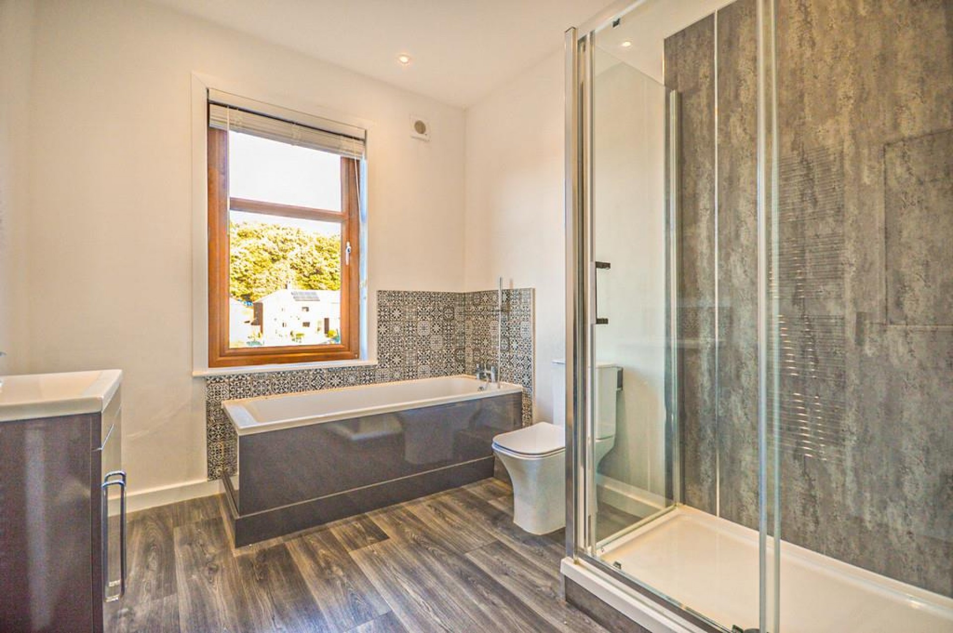 Images for 599-601 Wakefield Road, Waterloo, West Yorkshire, HD5 9XP