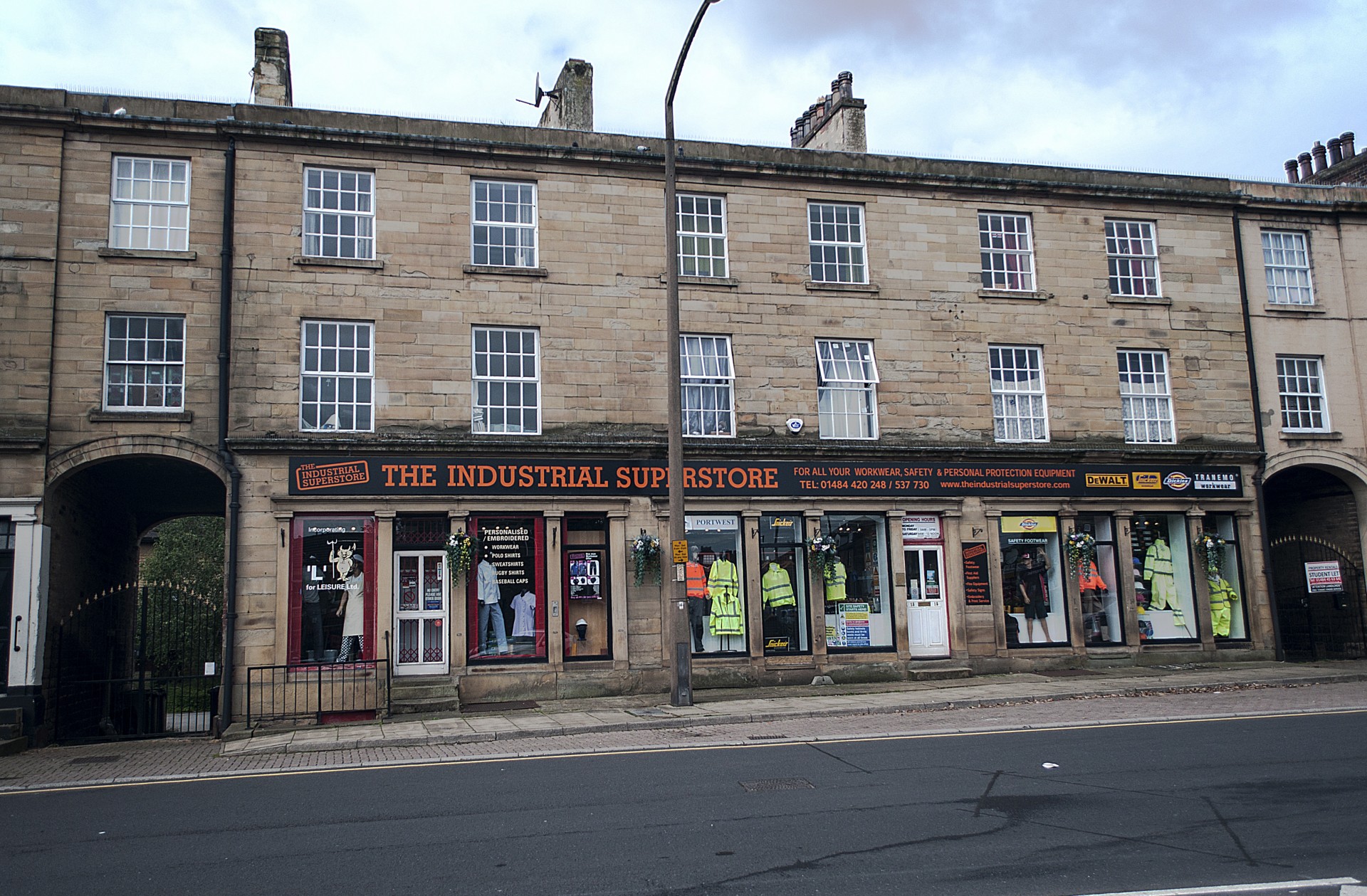 Images for 11-15 Bridge Street, Lockwood, Huddersfield, West Yorkshire, HD4 6EL
