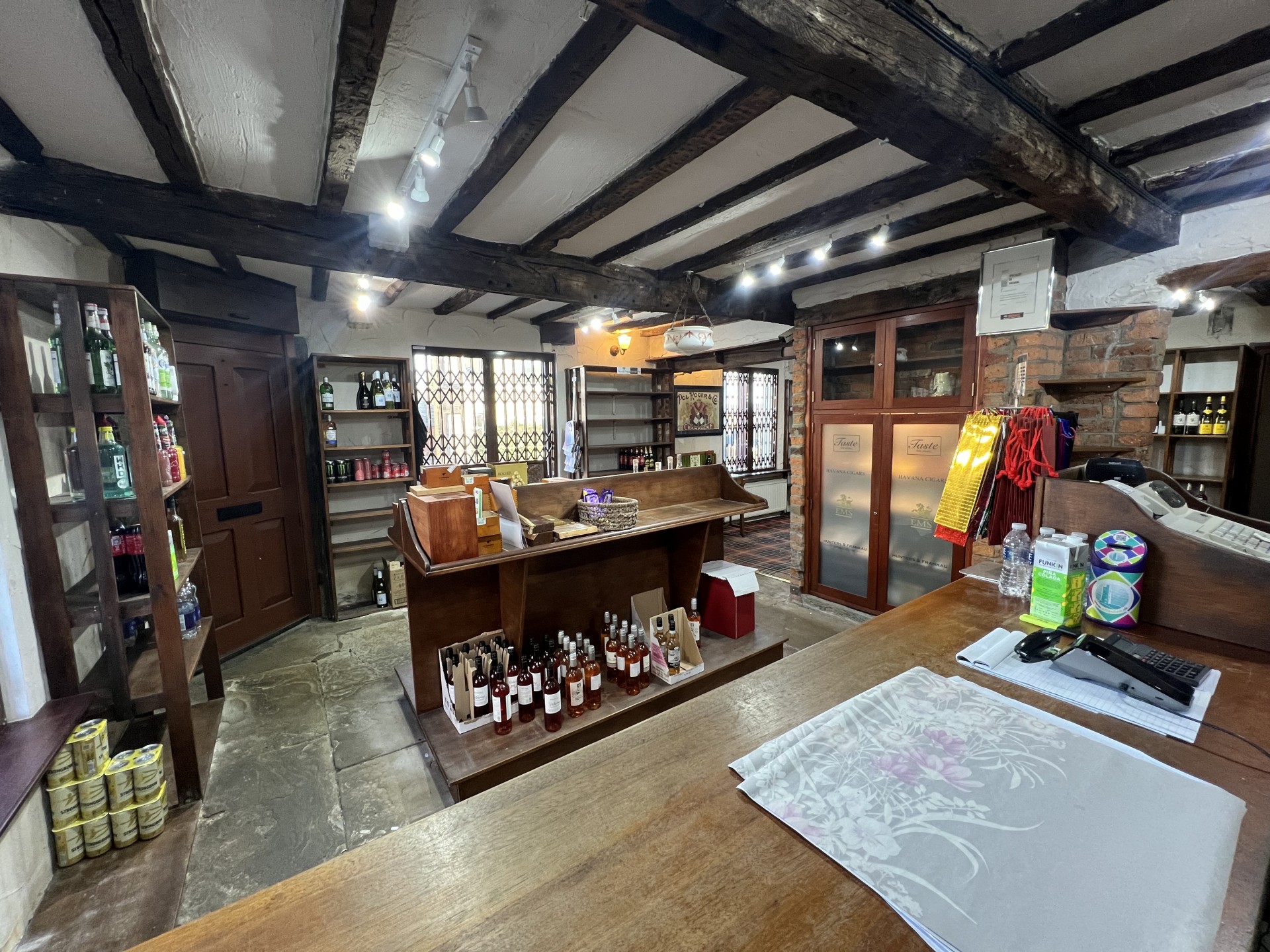 Images for 1 Westgate, Almondbury, Huddersfield, West Yorkshire, HD5 8XF