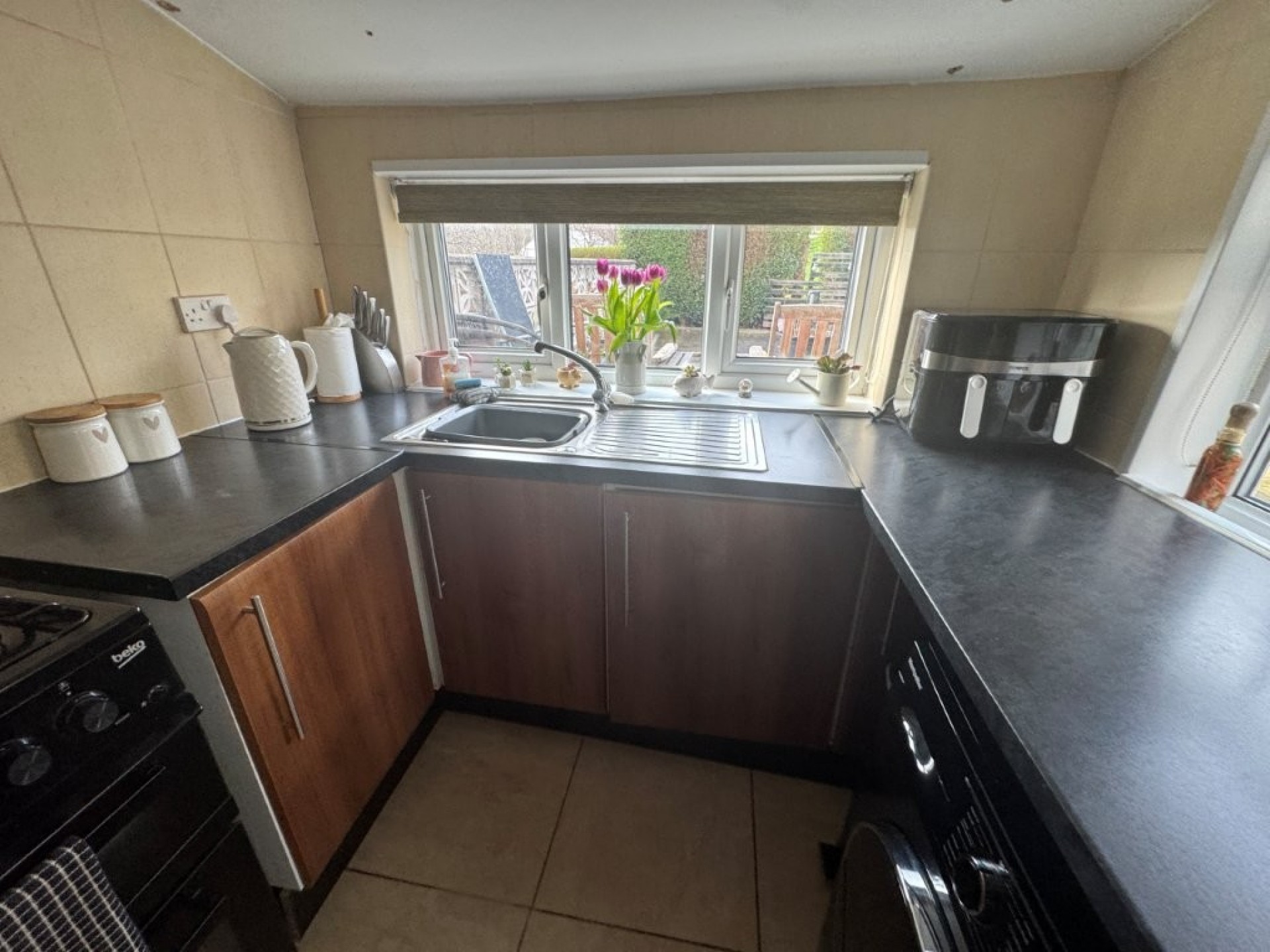 Images for 84 Trinity Street, Huddersfield, West Yorkshire, HD1 4DS