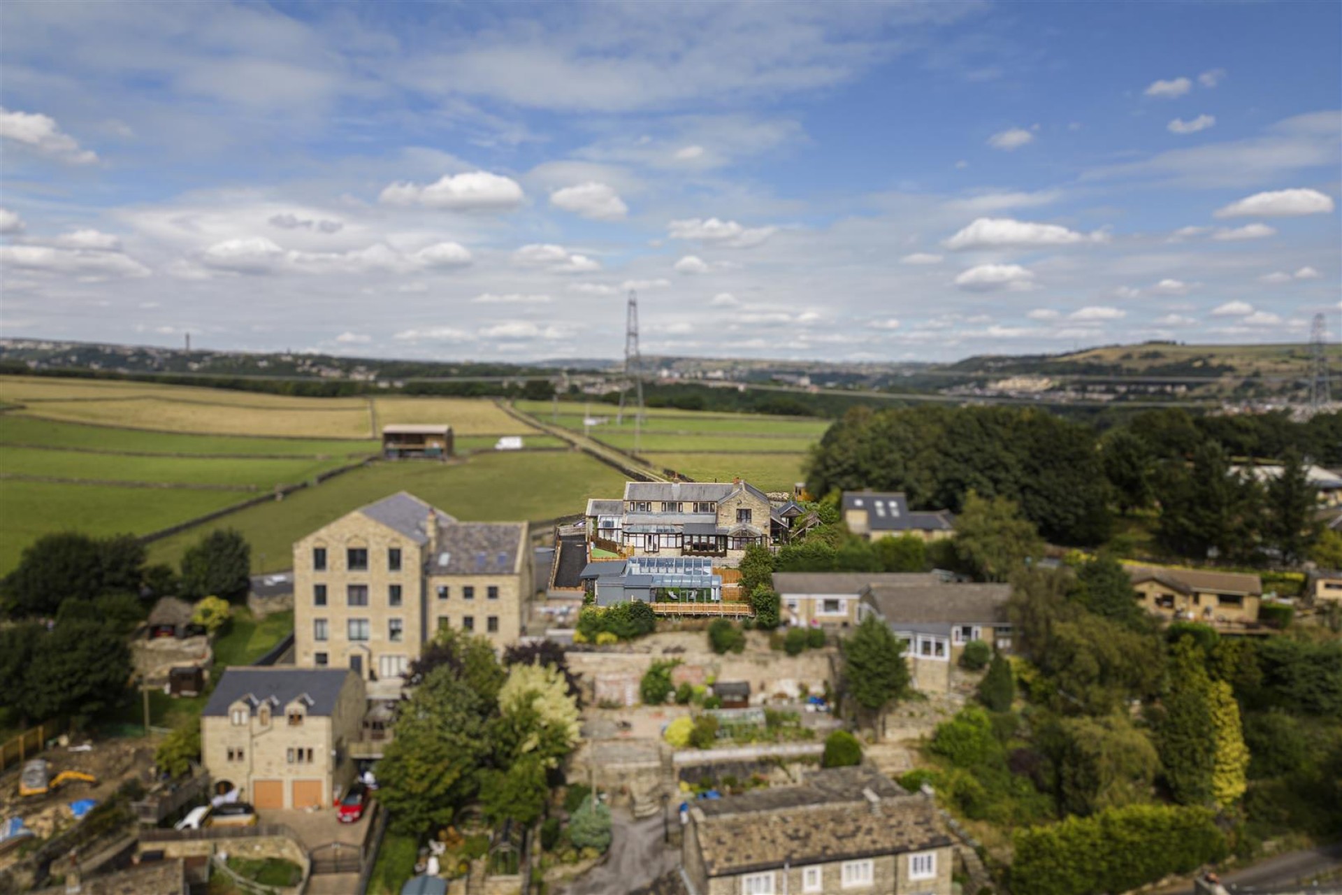 Images for Hoults Lane, Greetland, Halifax