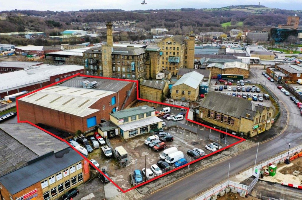 Old Leeds Road, Huddersfield, Investment