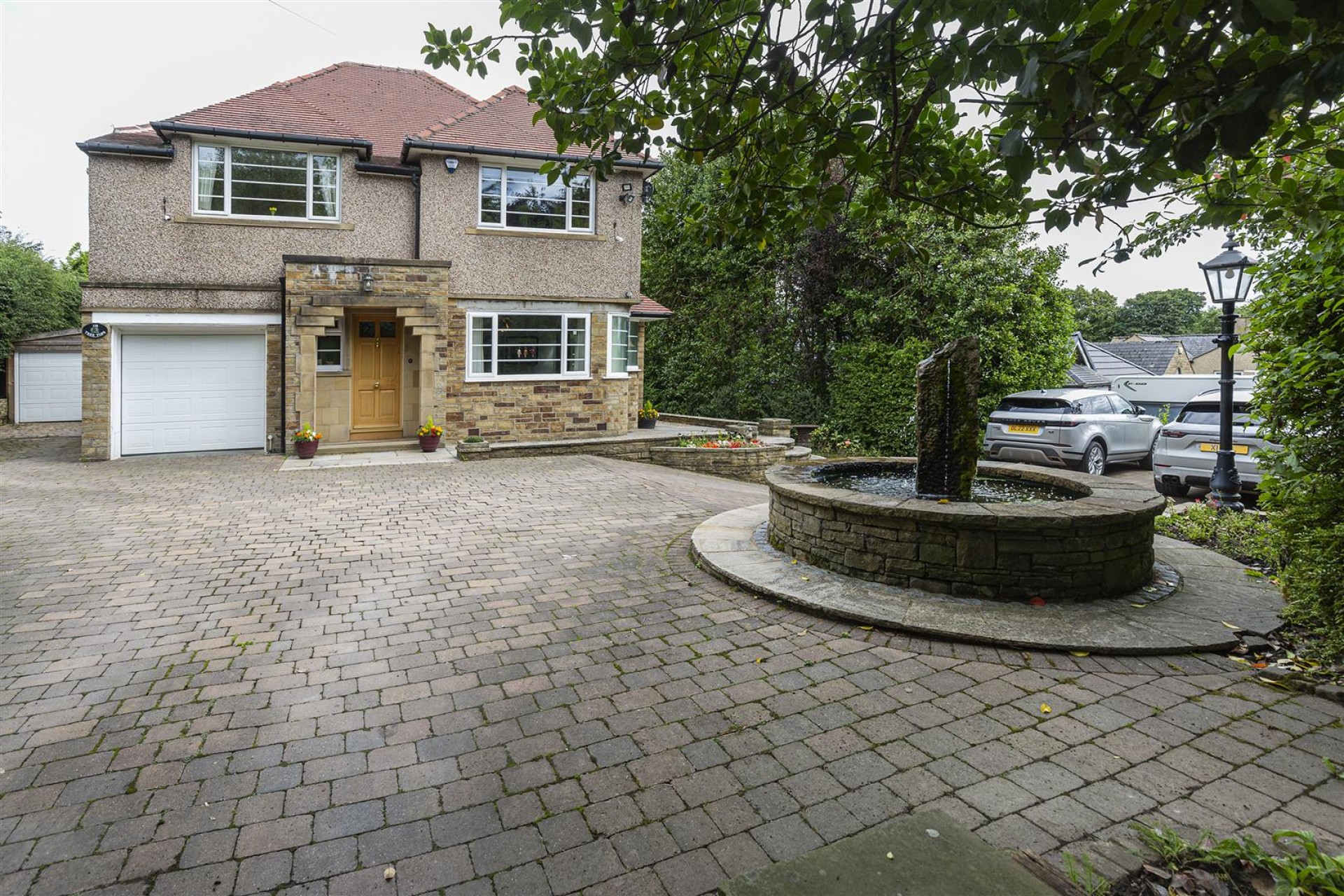 Images for Hove Edge, Halifax Road, Brighouse
