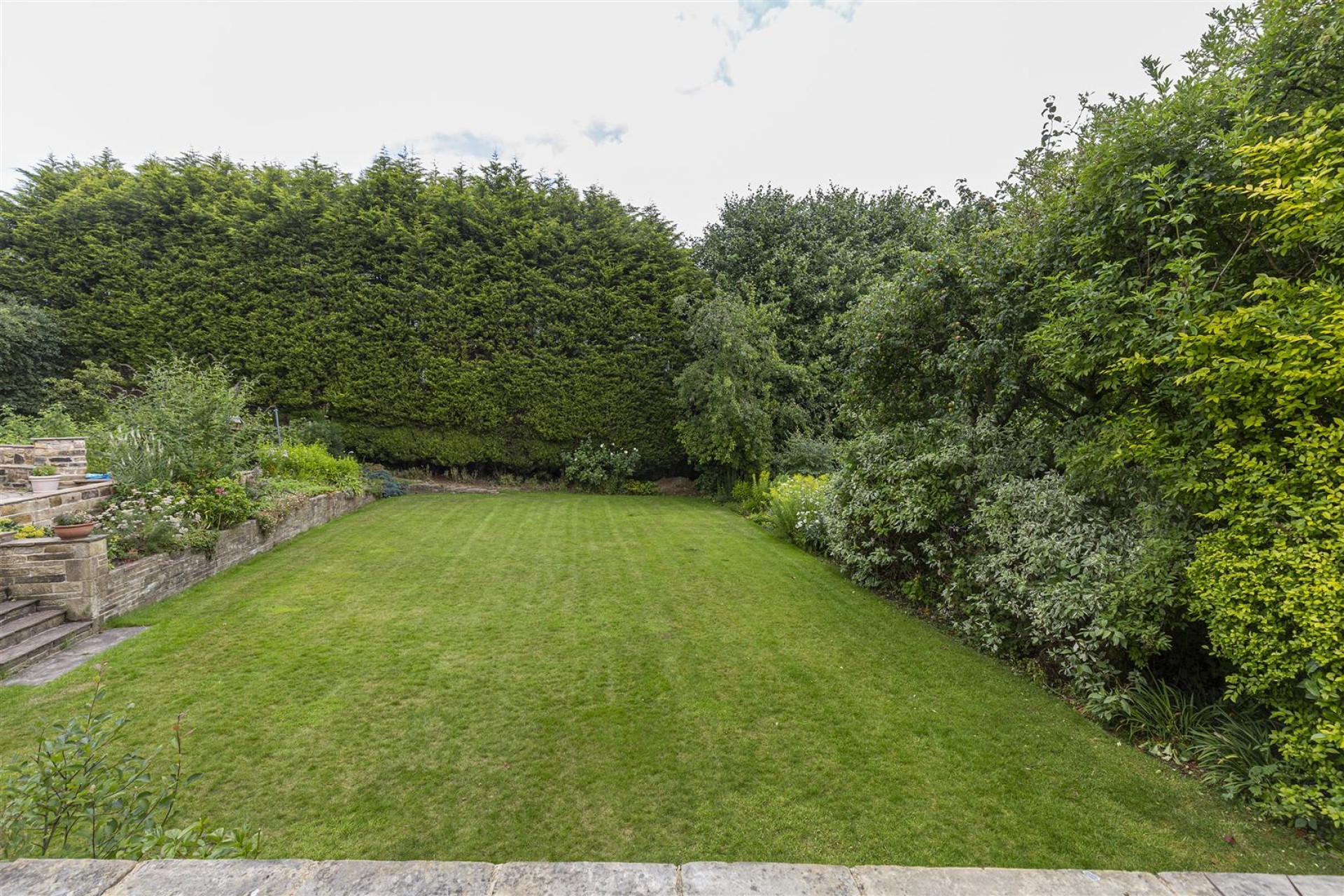 Images for Hove Edge, Halifax Road, Brighouse
