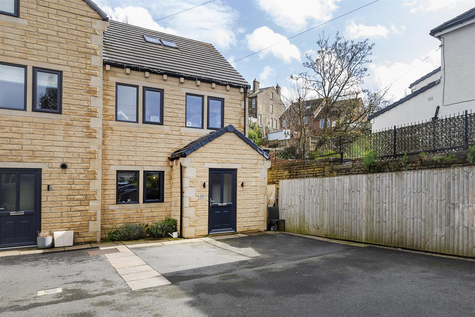 Images for The Dyson Court, Slade Lane, Brighouse