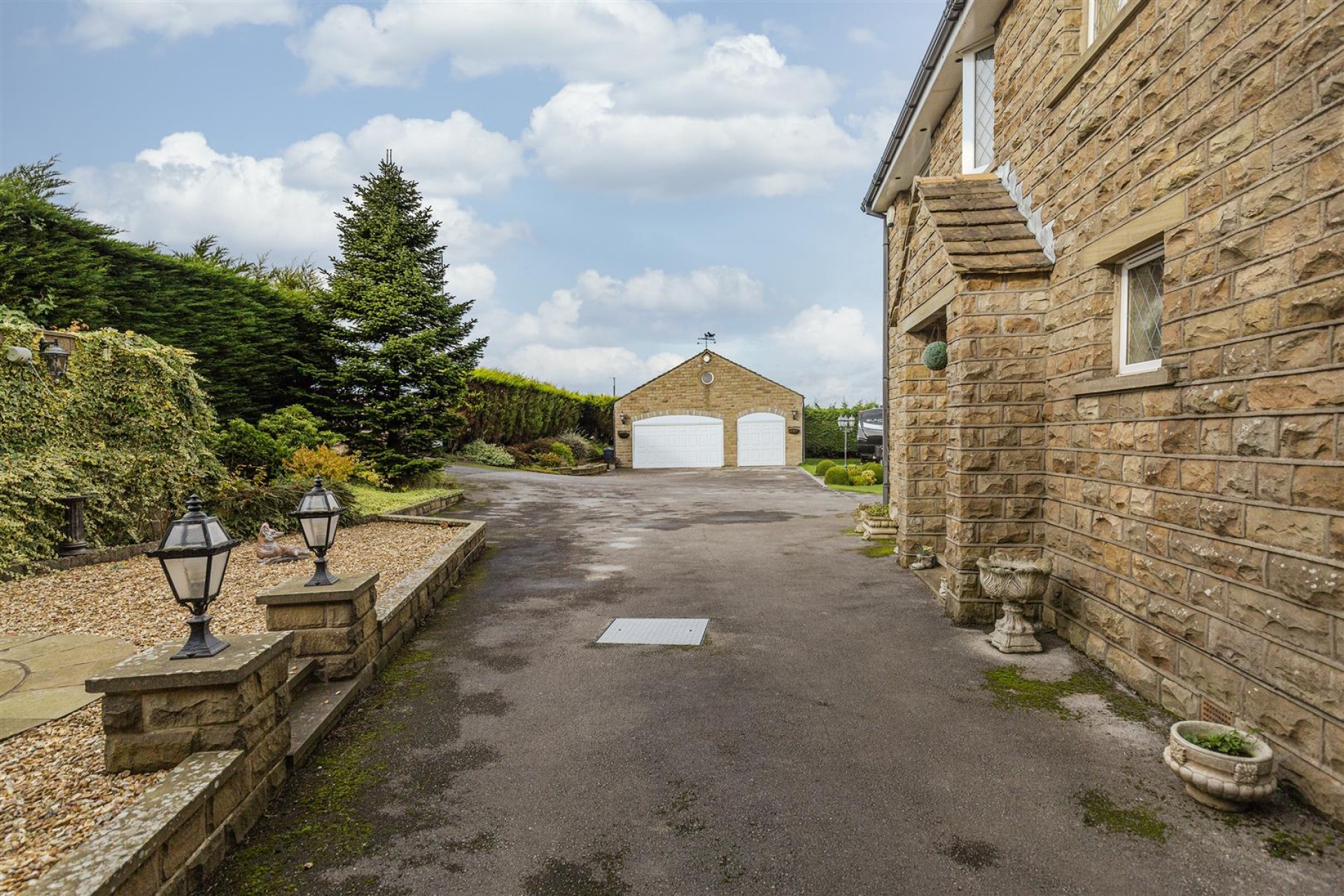 Images for Westfield Lane, Emley, Huddersfield