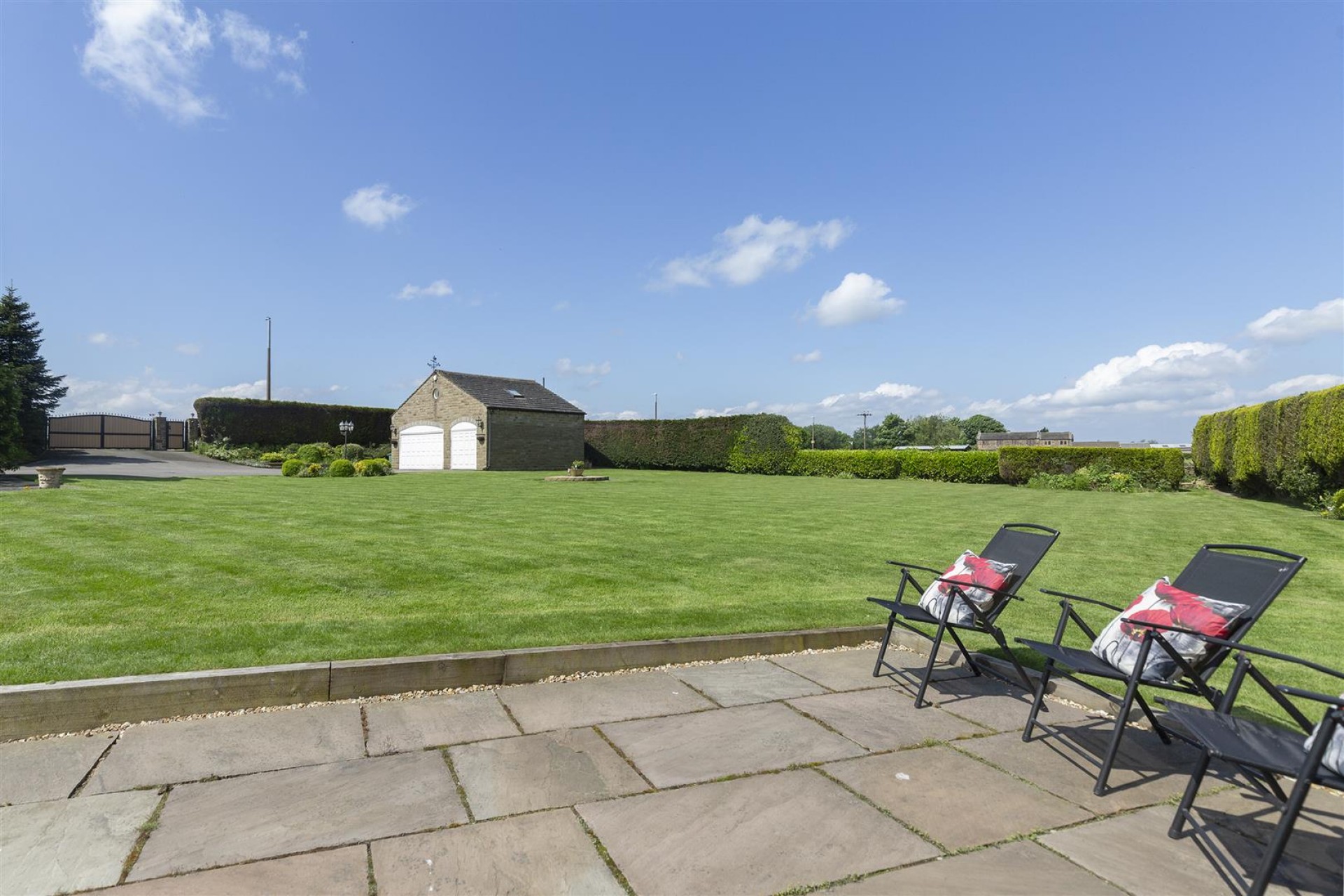 Images for Westfield Lane, Emley, Huddersfield