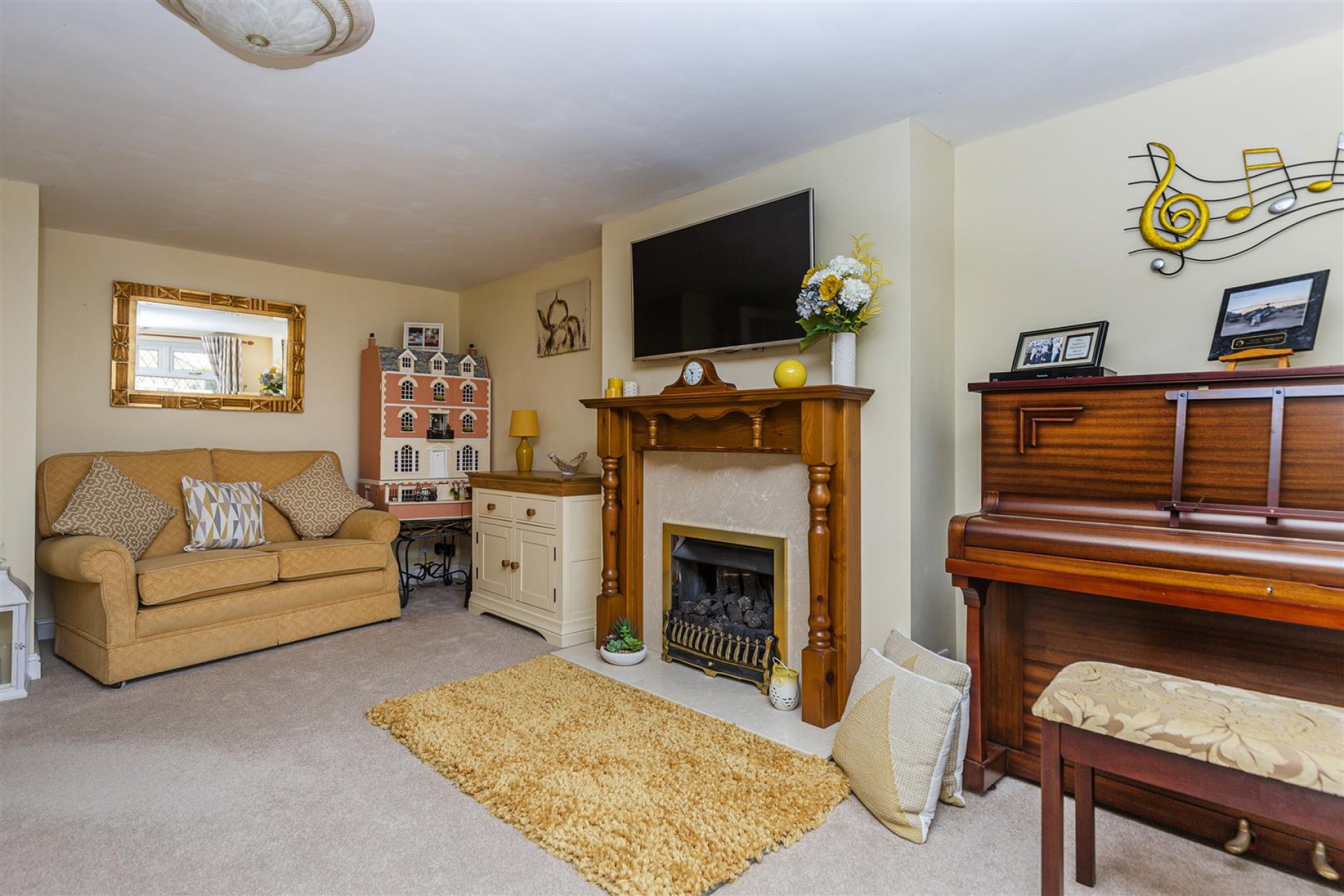 Images for Westfield Lane, Emley, Huddersfield