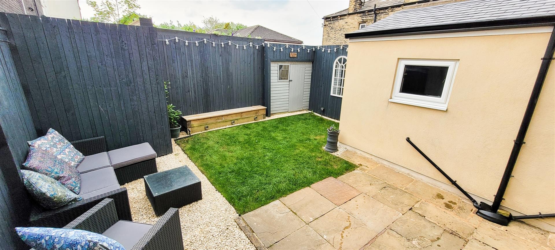 Images for Liversedge Hall Lane, Liversedge