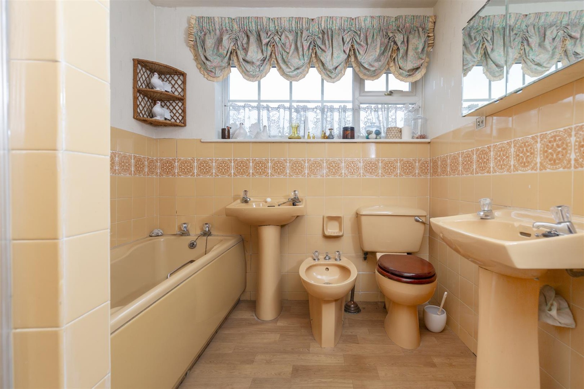 Images for Lascelles Hall Road, Kirkheaton