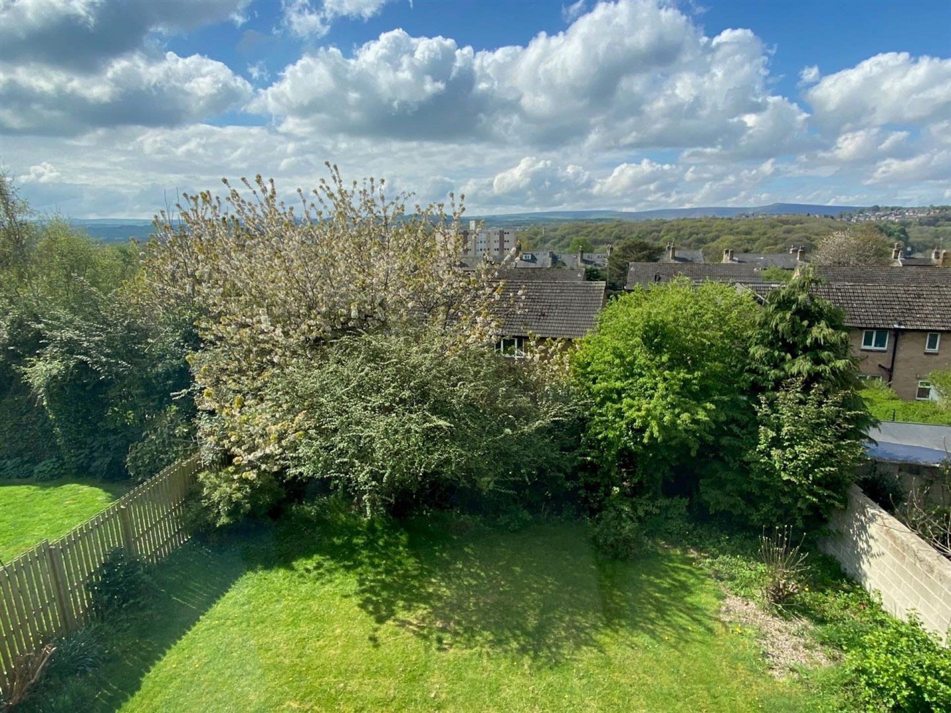 Images for Holmcliffe Avenue, Taylor Hill, Huddersfield