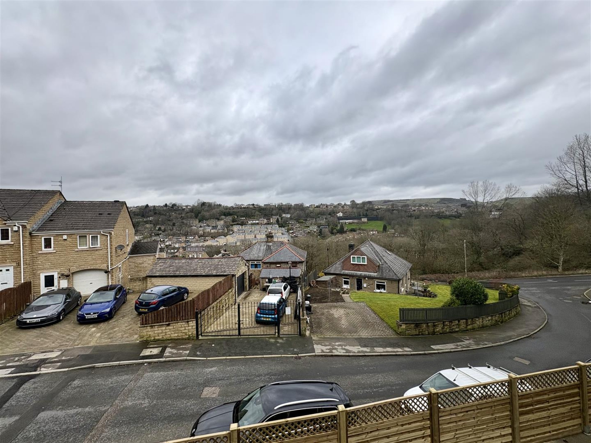 Images for Princeton Close, Pellon, Halifax