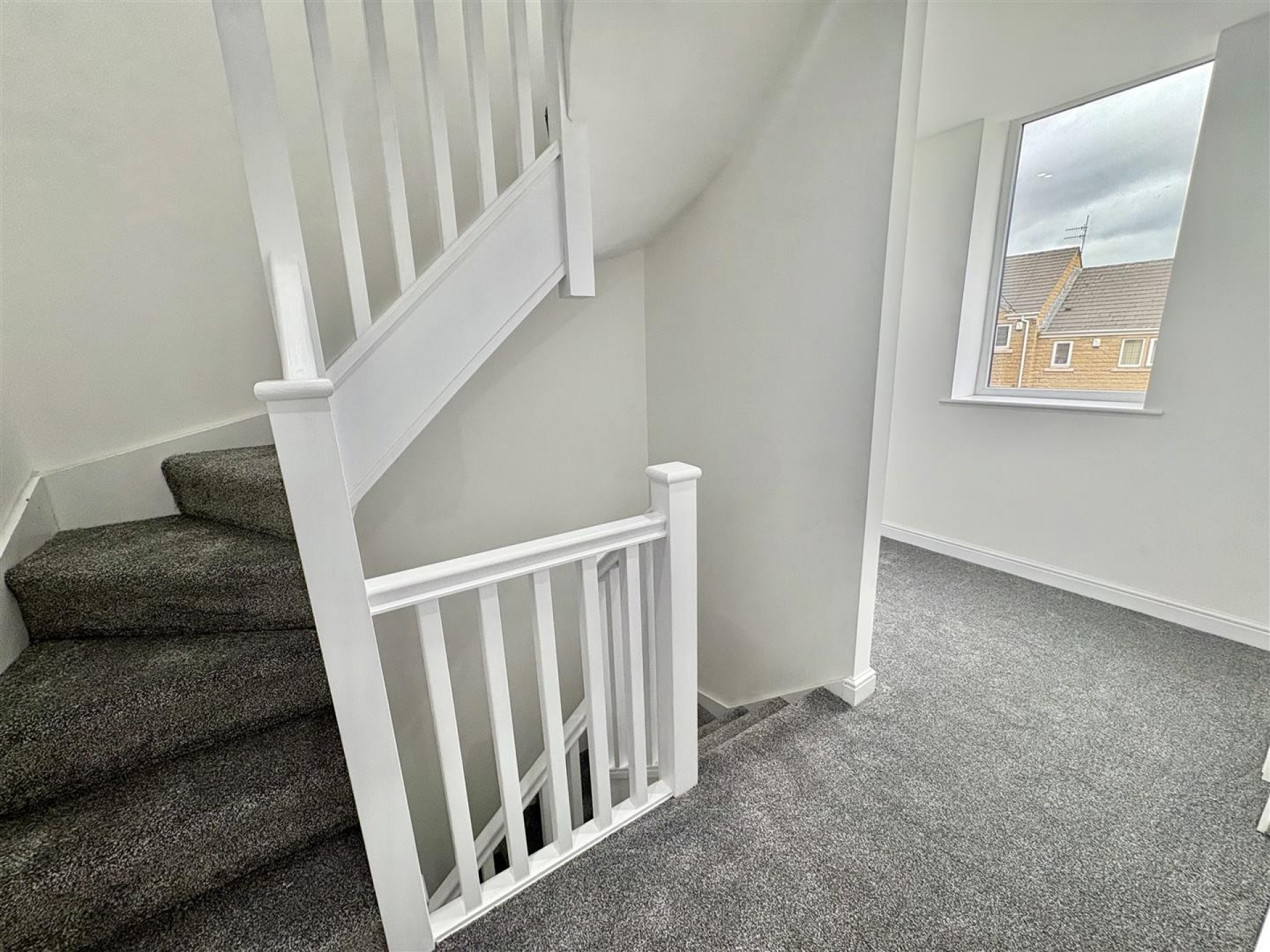 Images for Princeton Close, Pellon, Halifax