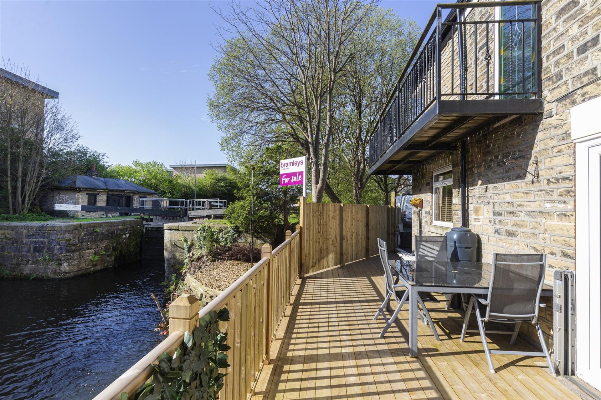 Images for Park Road, Elland