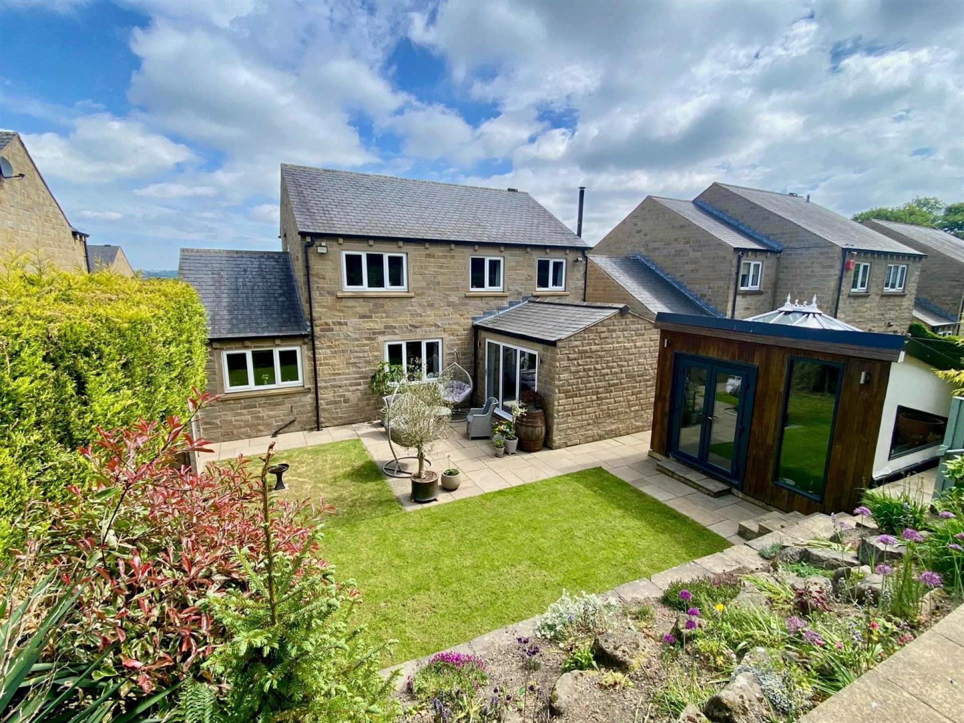 Images for Blacksmiths Fold, Almondbury, Huddersfield