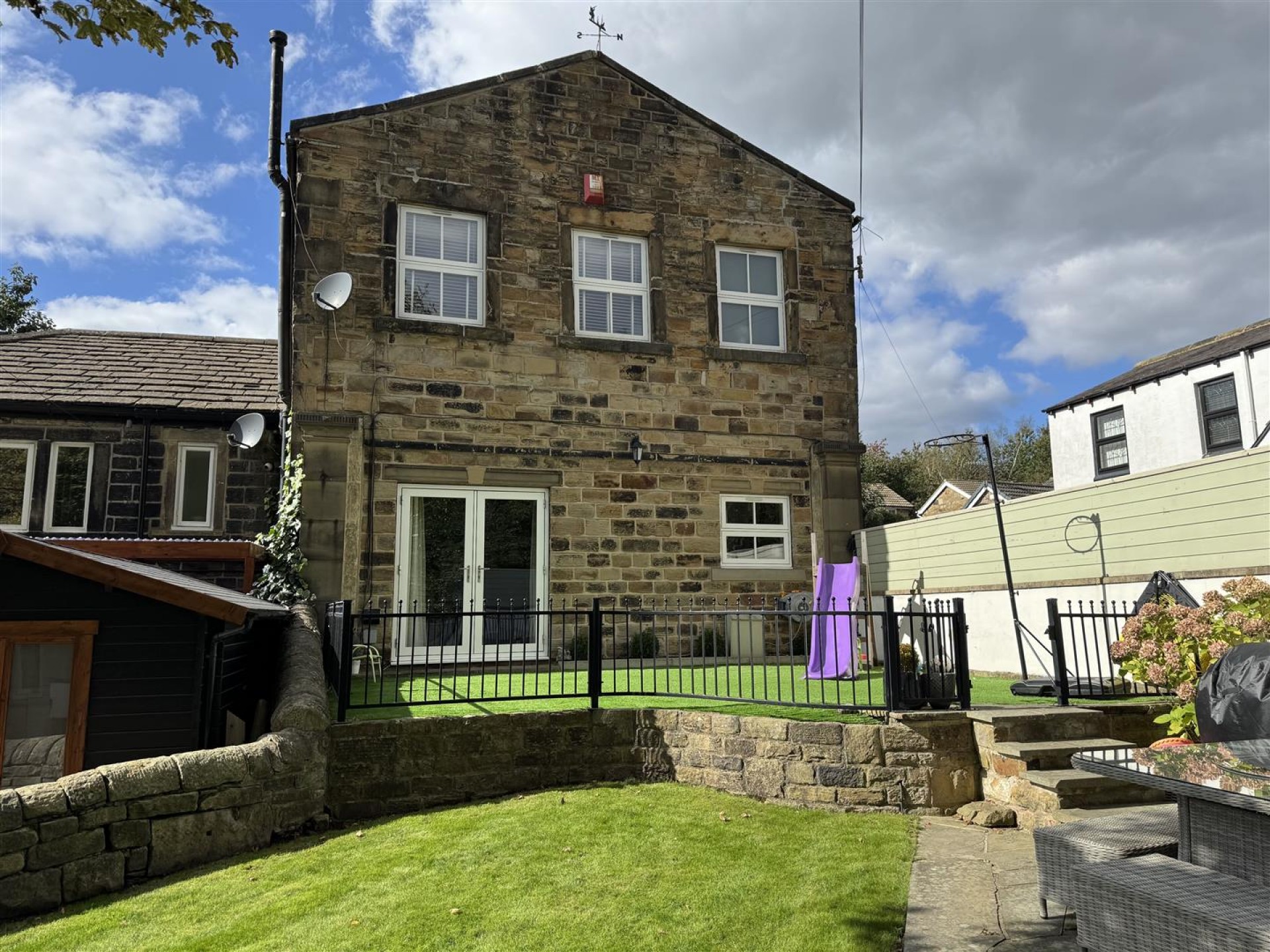 Images for Upper Lane, Little Gomersal, Cleckheaton