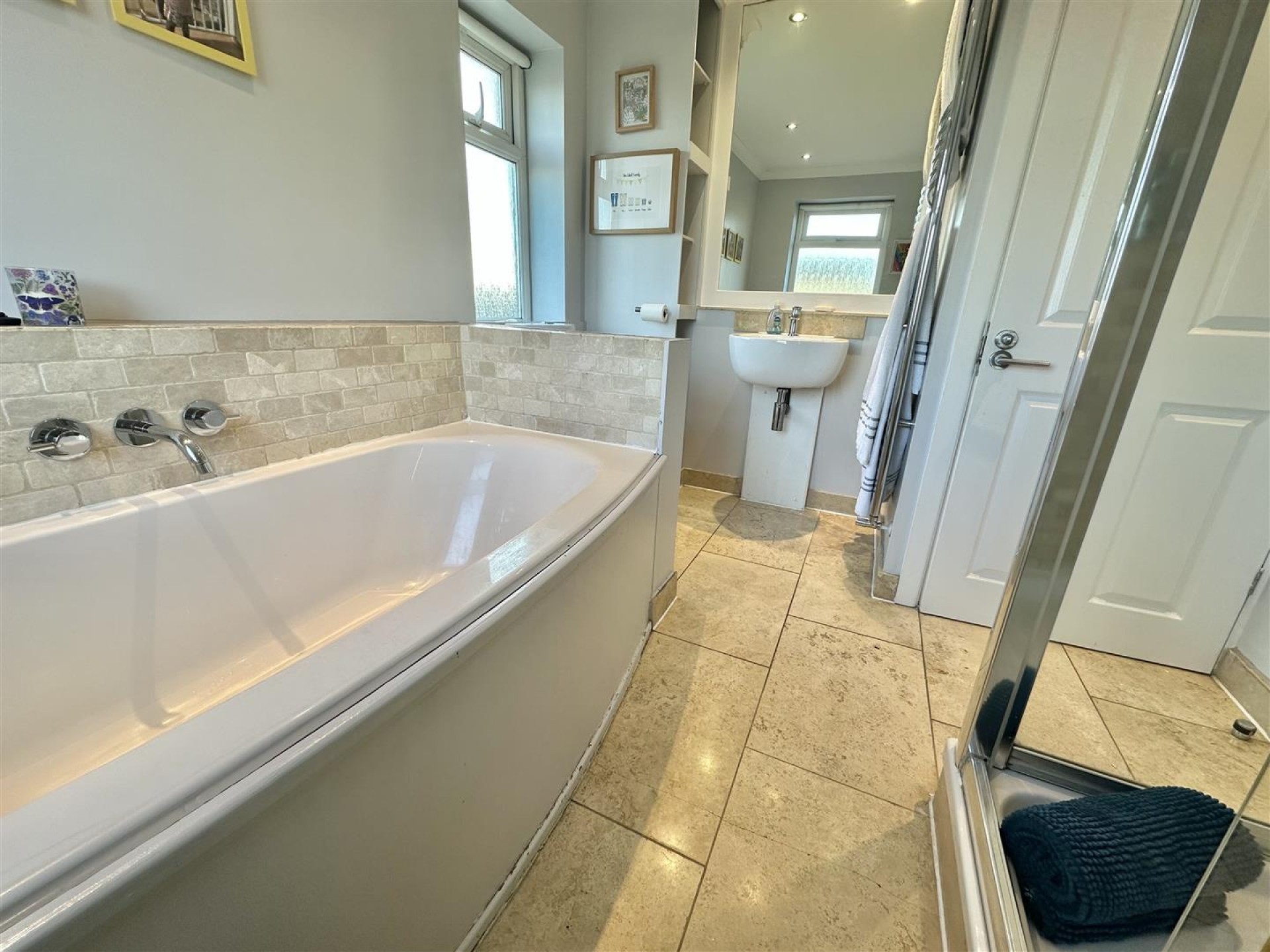 Images for Lee Green, Mirfield