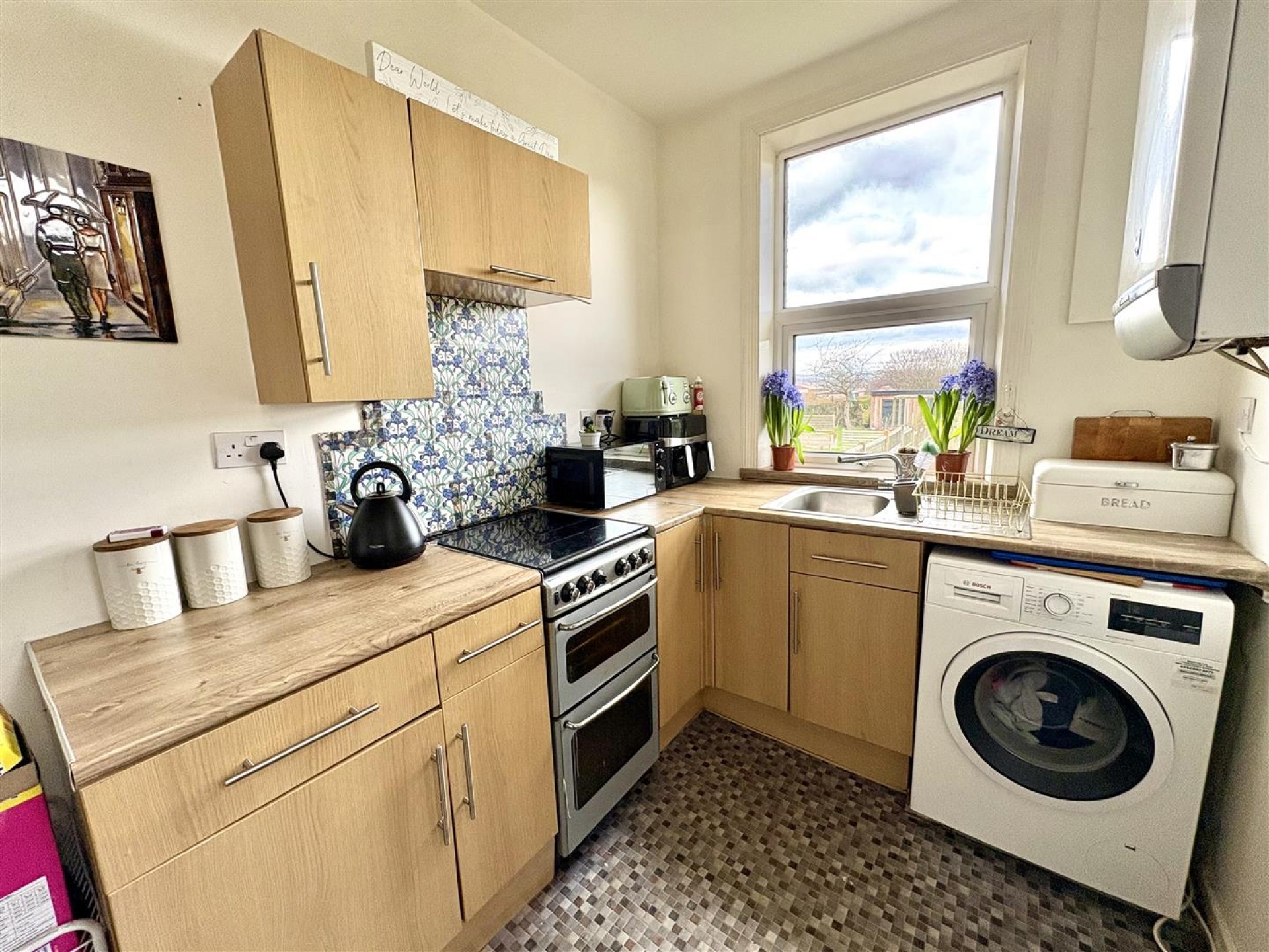 Images for North View, Holywell Green, Halifax