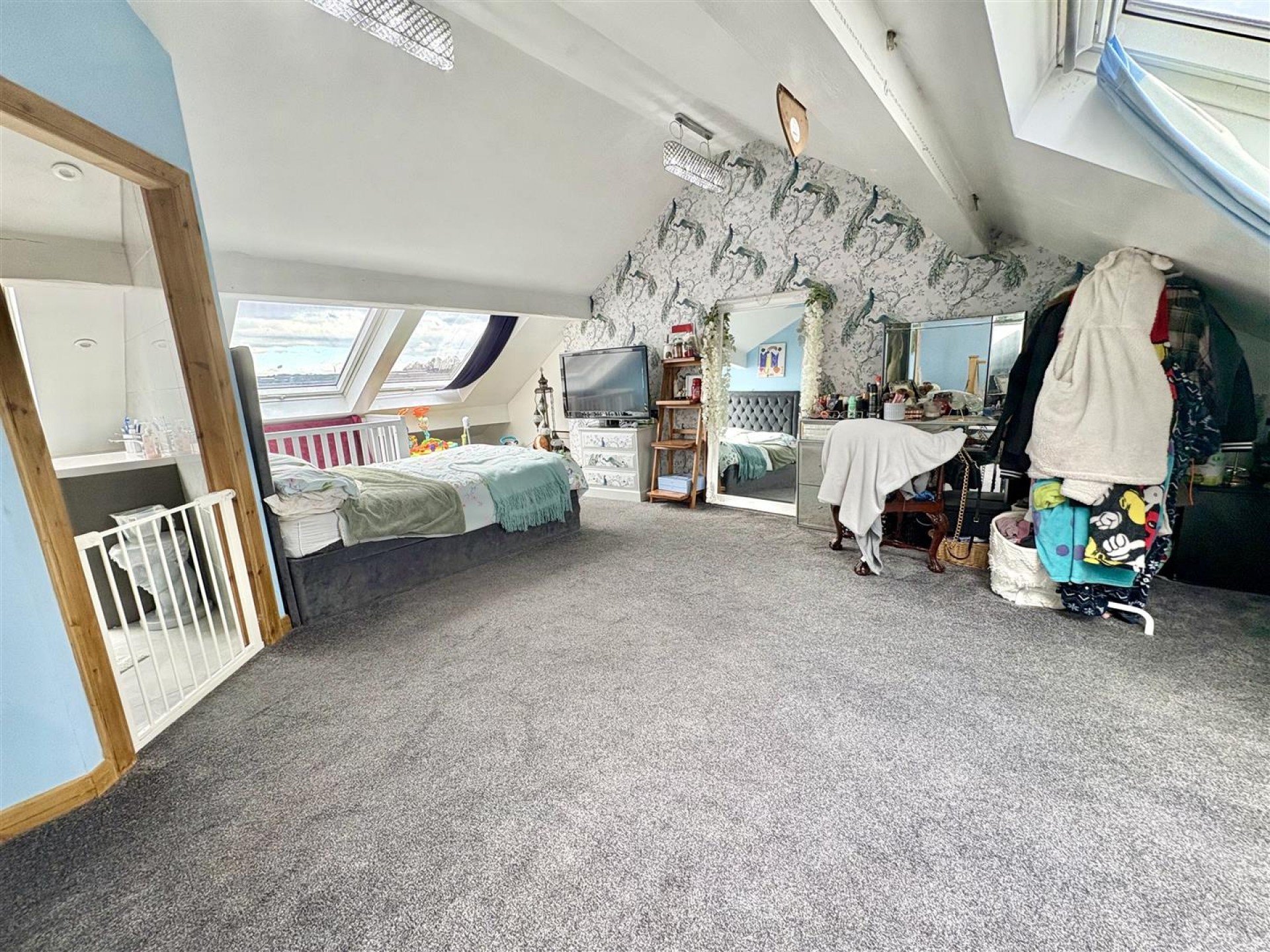 Images for North View, Holywell Green, Halifax