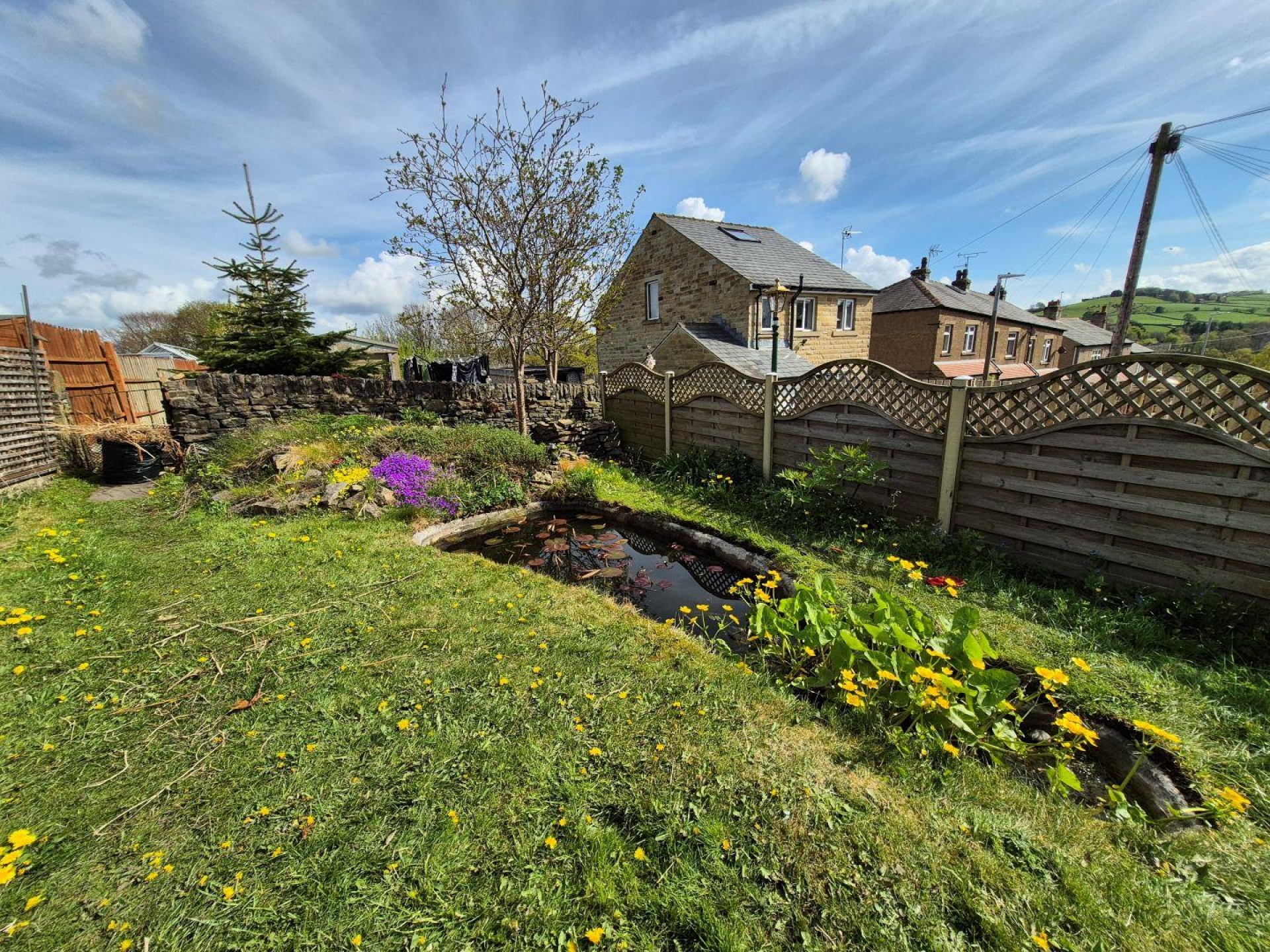 Images for North View, Holywell Green, Halifax
