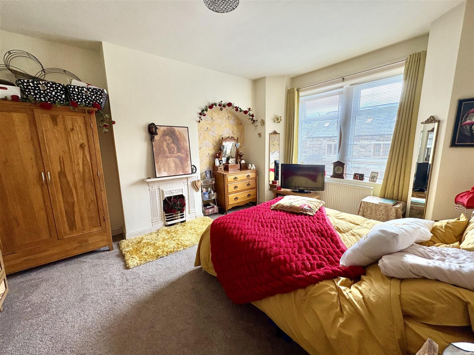 Images for North View, Holywell Green, Halifax