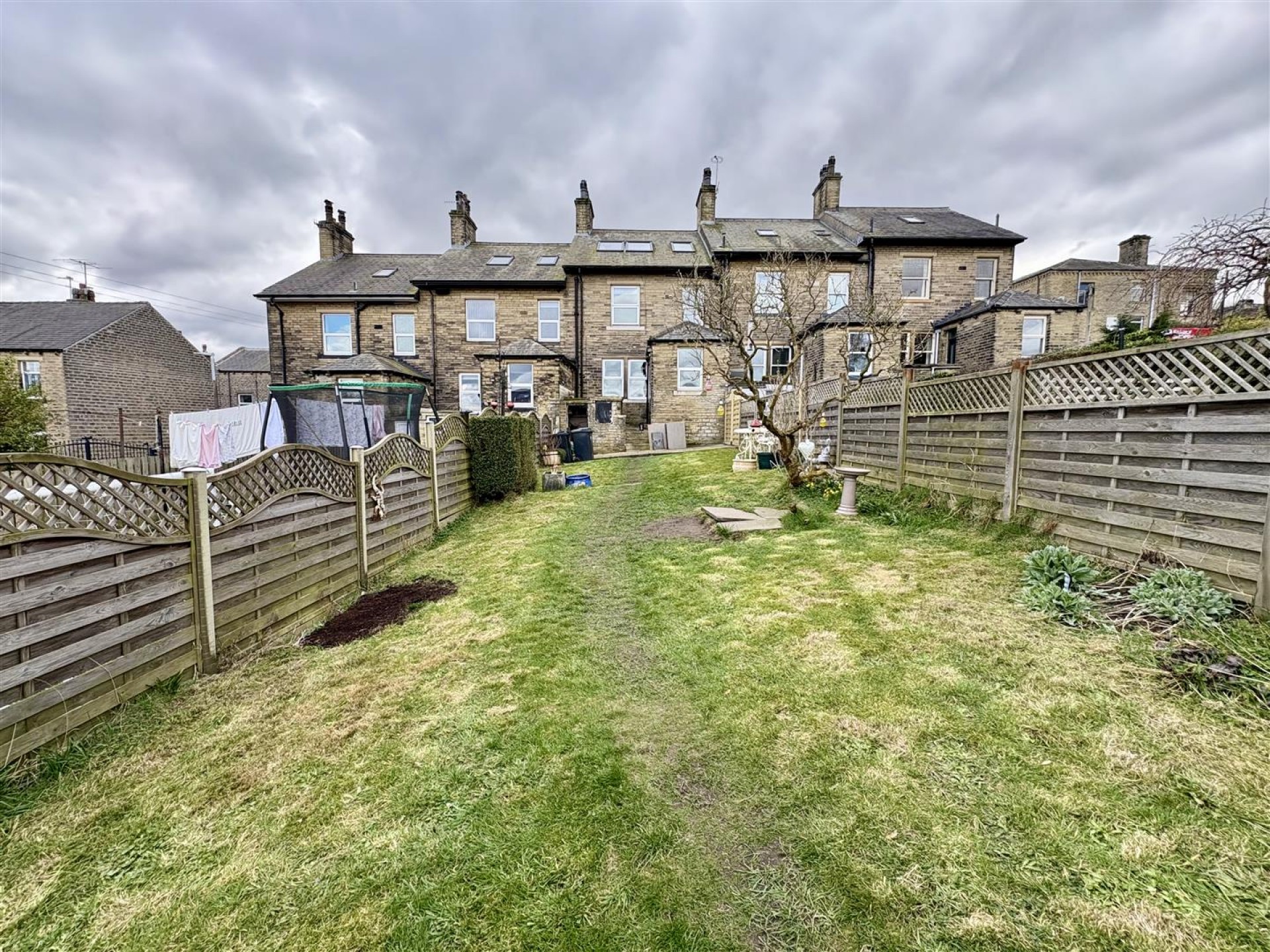 Images for North View, Holywell Green, Halifax