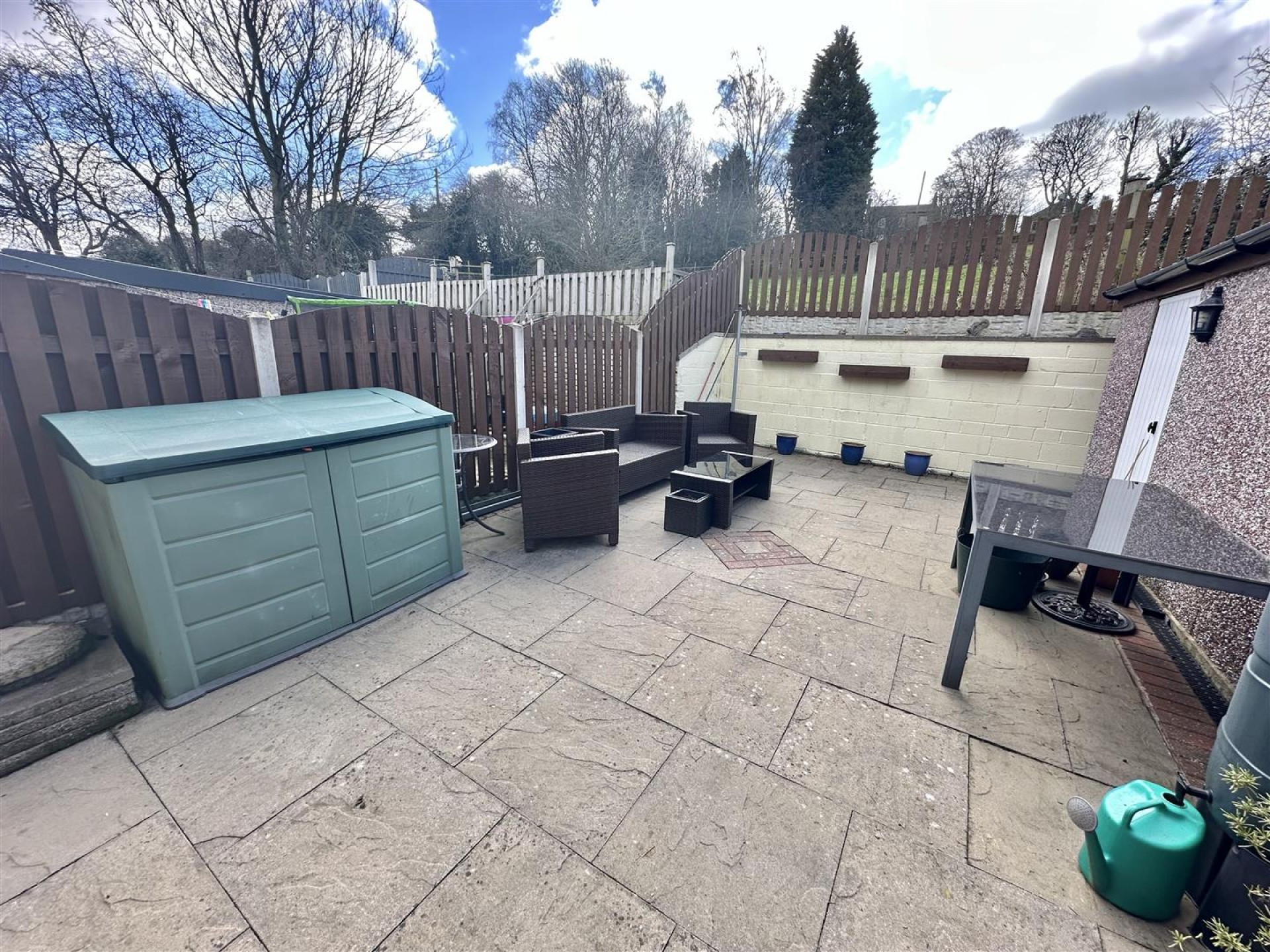Images for Kings Lea, Liversedge