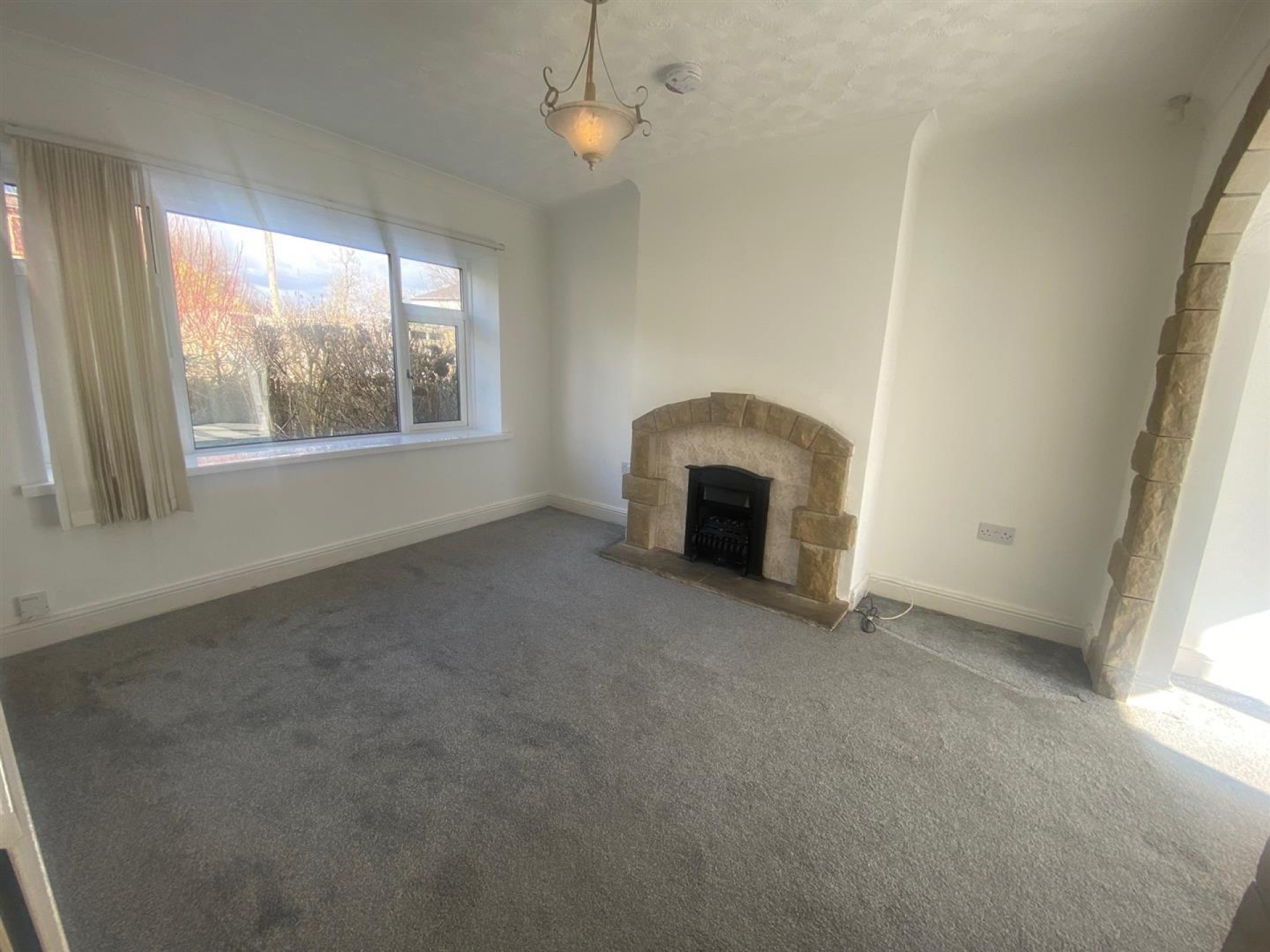 Images for Weatherhill Crescent, Huddersfield