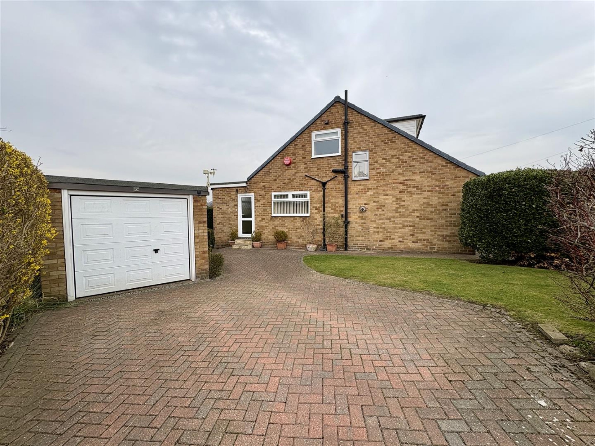 Images for Sefton Avenue, Brighouse