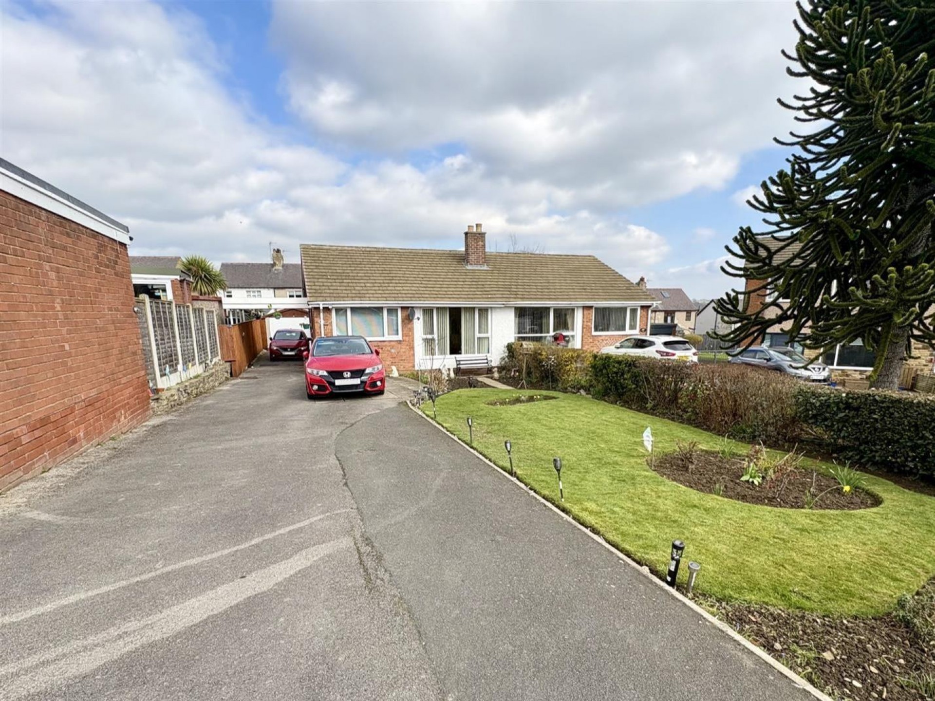 Images for Ashlea Close, Brighouse