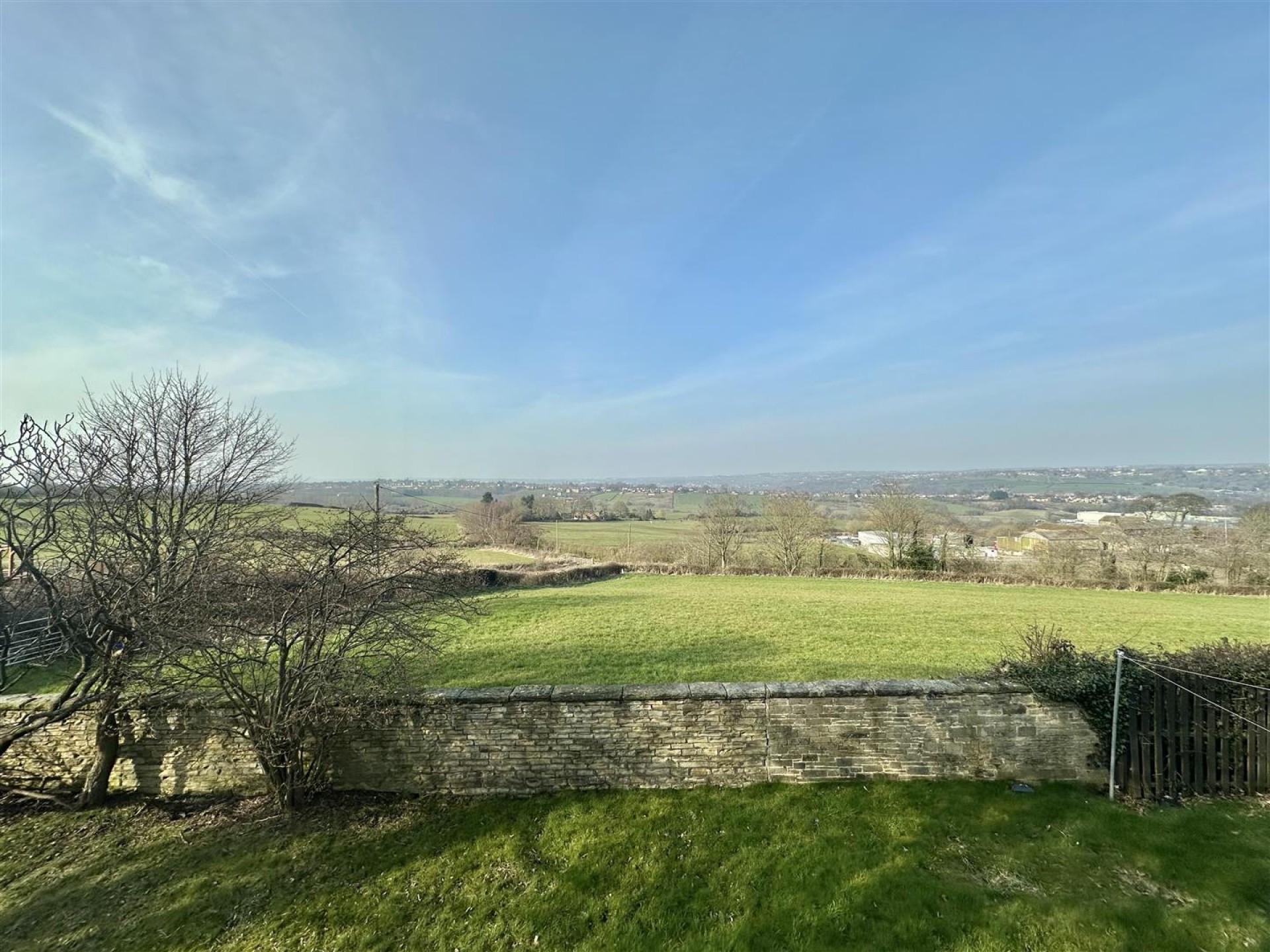 Images for Bullaces Trees Lane, Roberttown