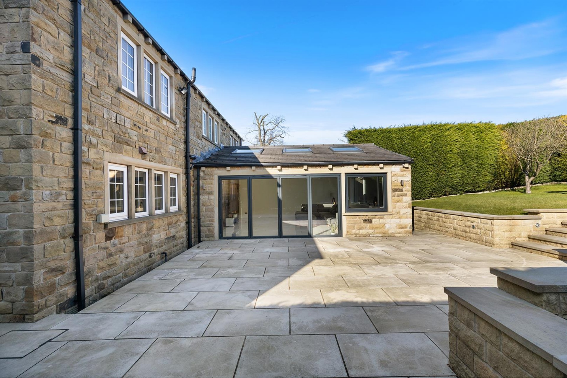 Images for Far Common Road, Mirfield