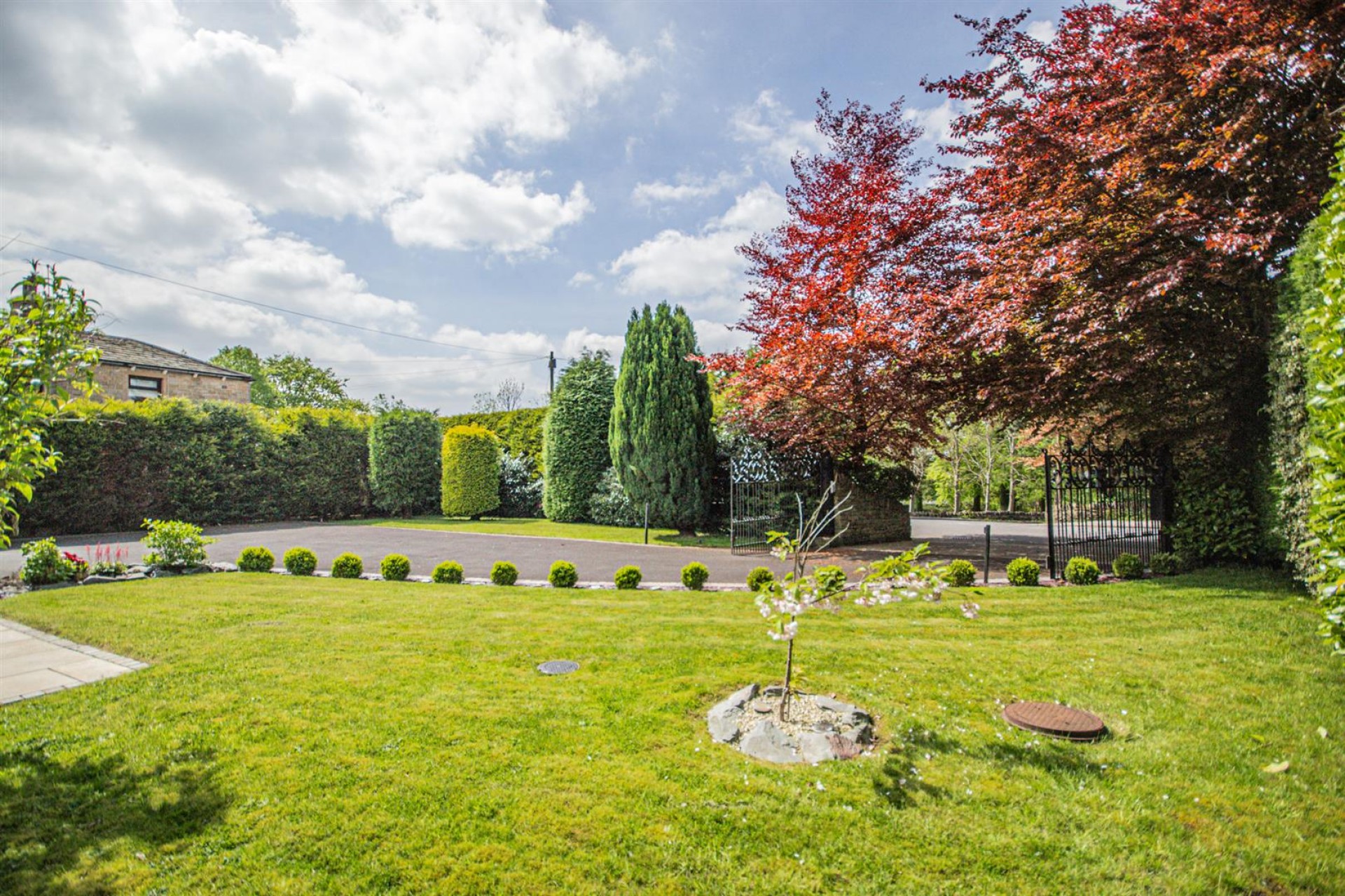 Images for Far Common Road, Mirfield