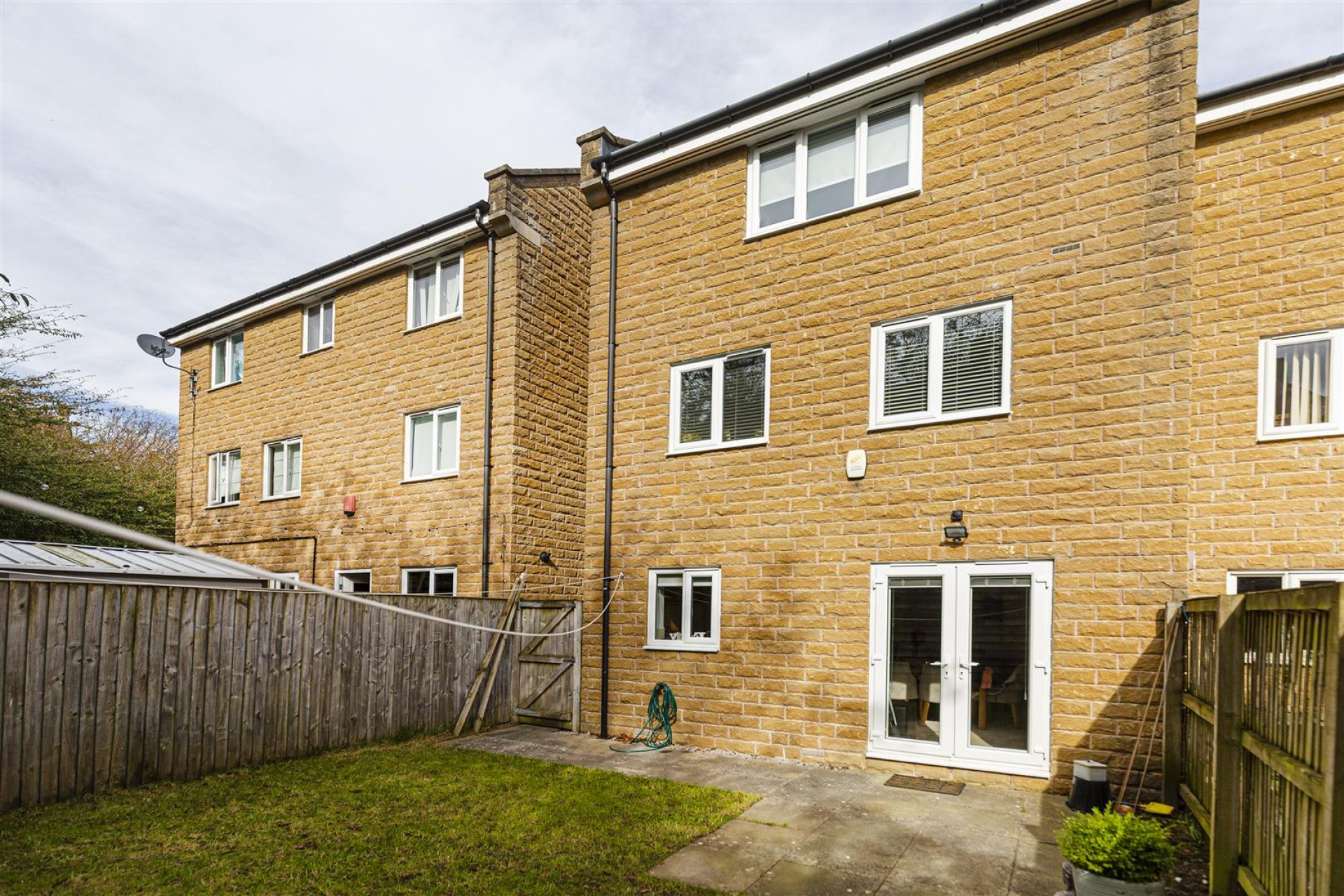 Images for Annie Smith Way, Birkby, Huddersfield