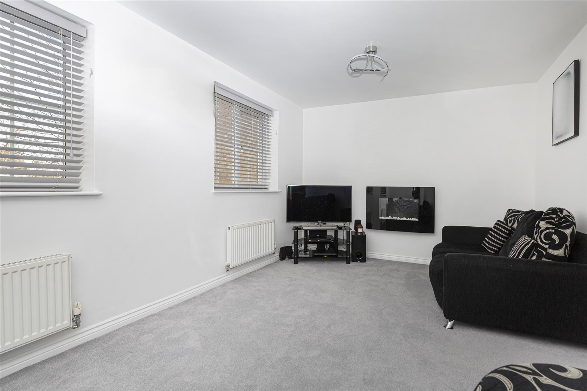 Images for Annie Smith Way, Birkby, Huddersfield