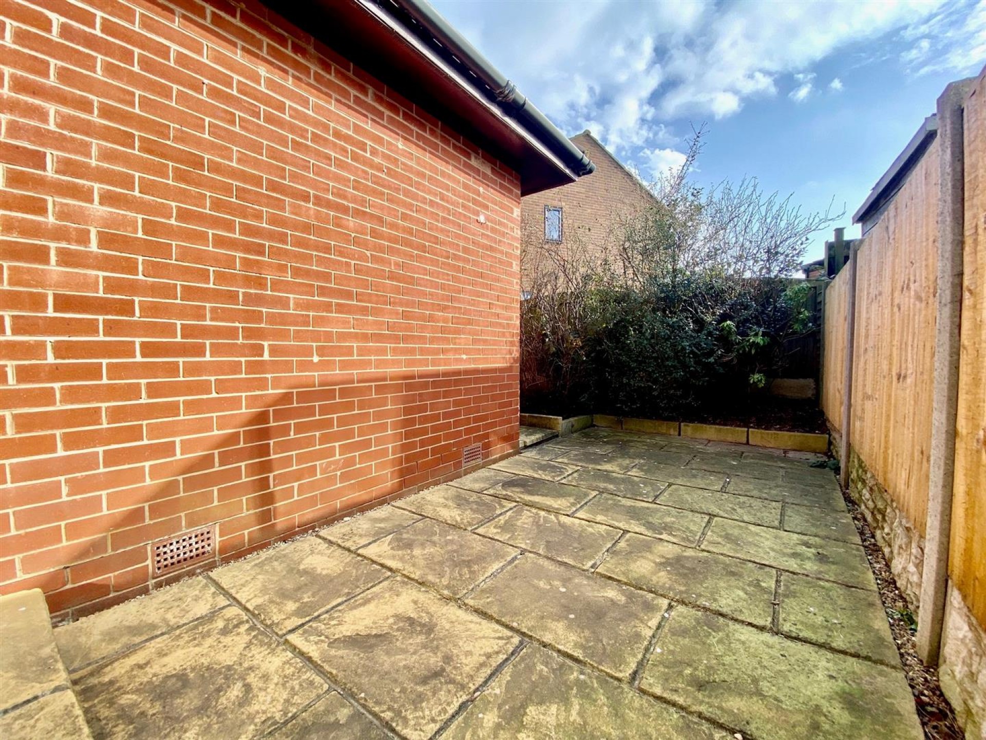 Images for Wakefield Road, Clayton West, Huddersfield