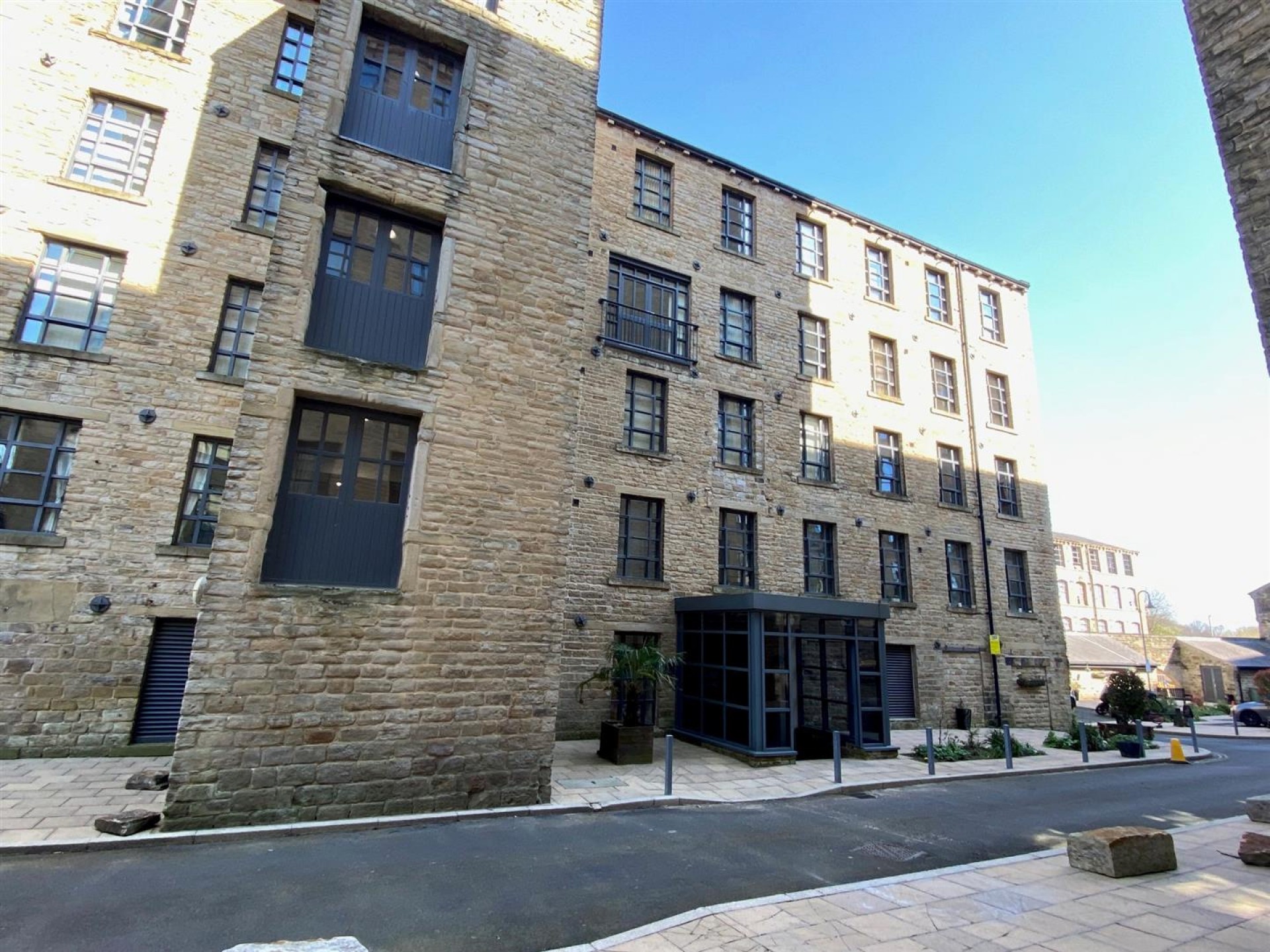 Images for Stoney Lane, Longwood, Huddersfield