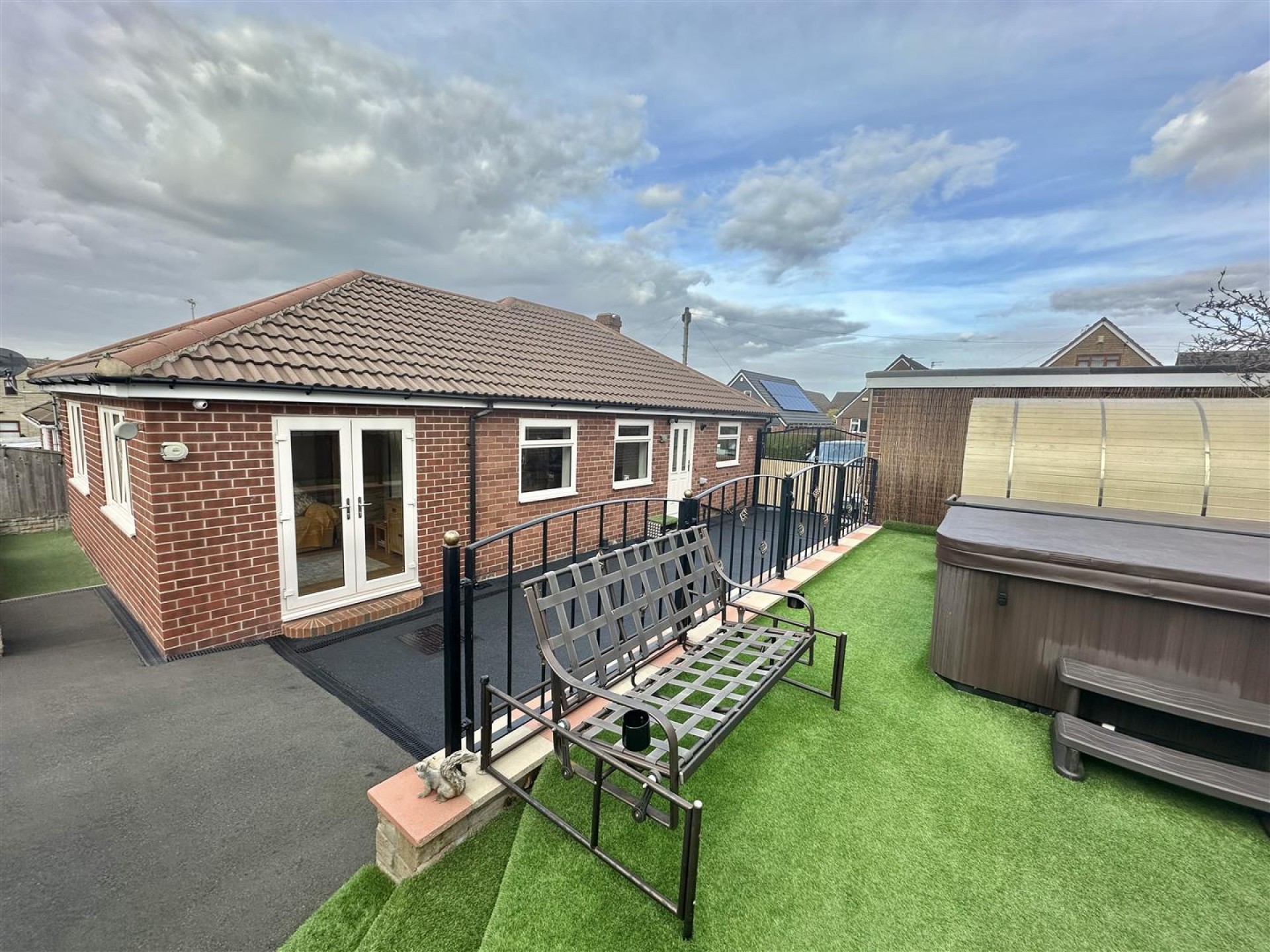 Images for Liversedge Hall Lane, Liversedge