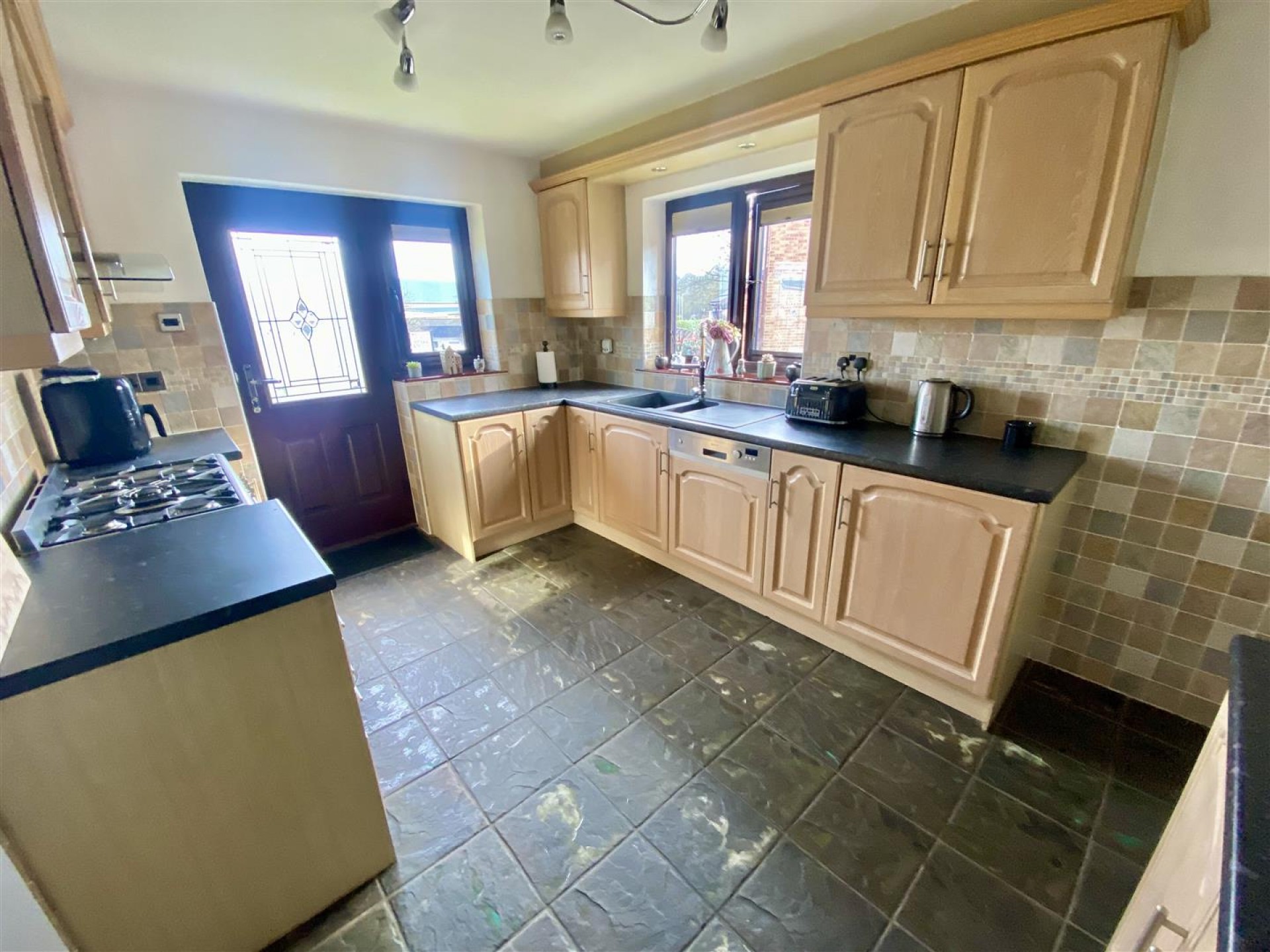 Images for Headlands Road, Liversedge